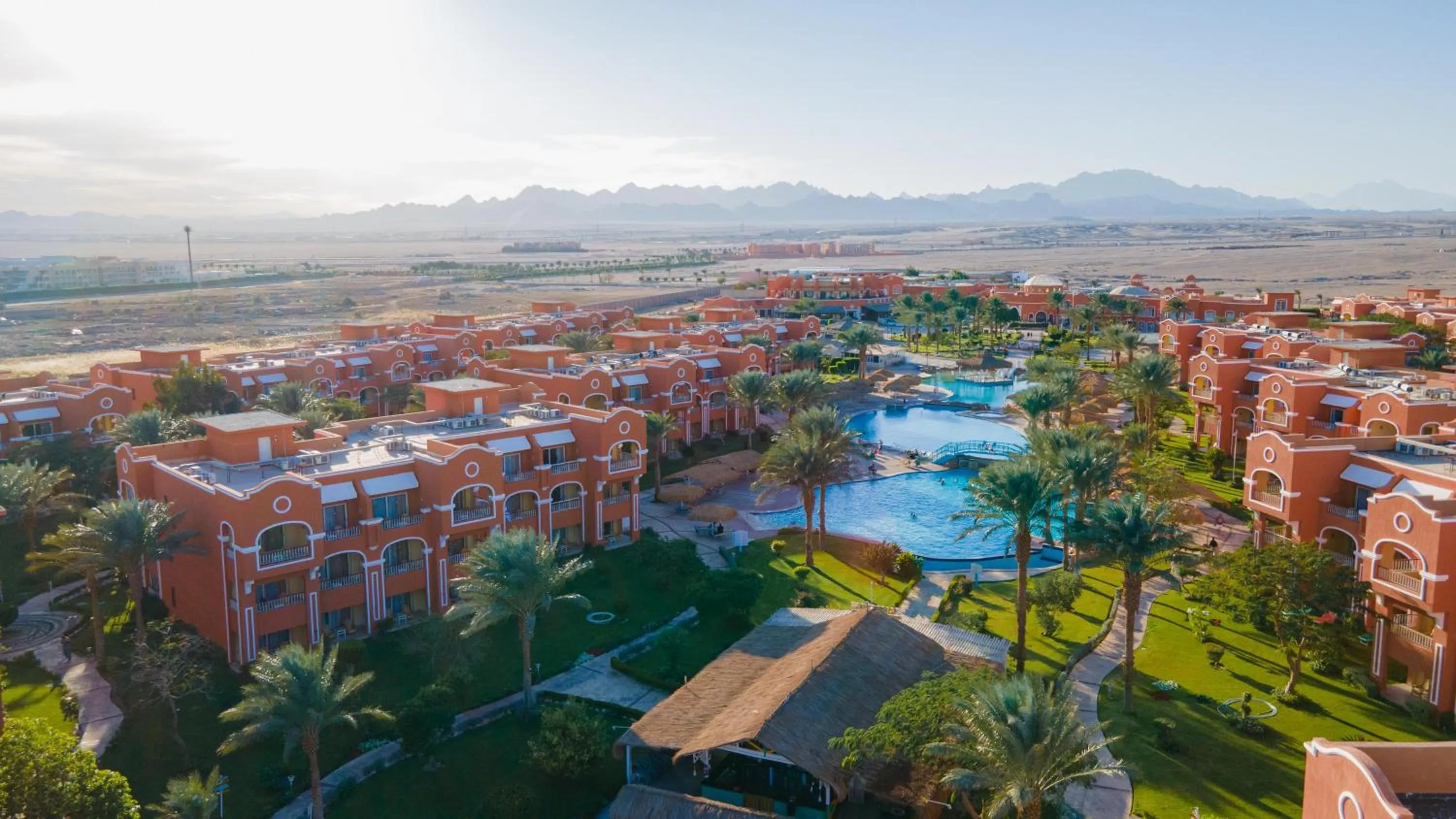 Property building in Sentido Caribbean World Soma Bay