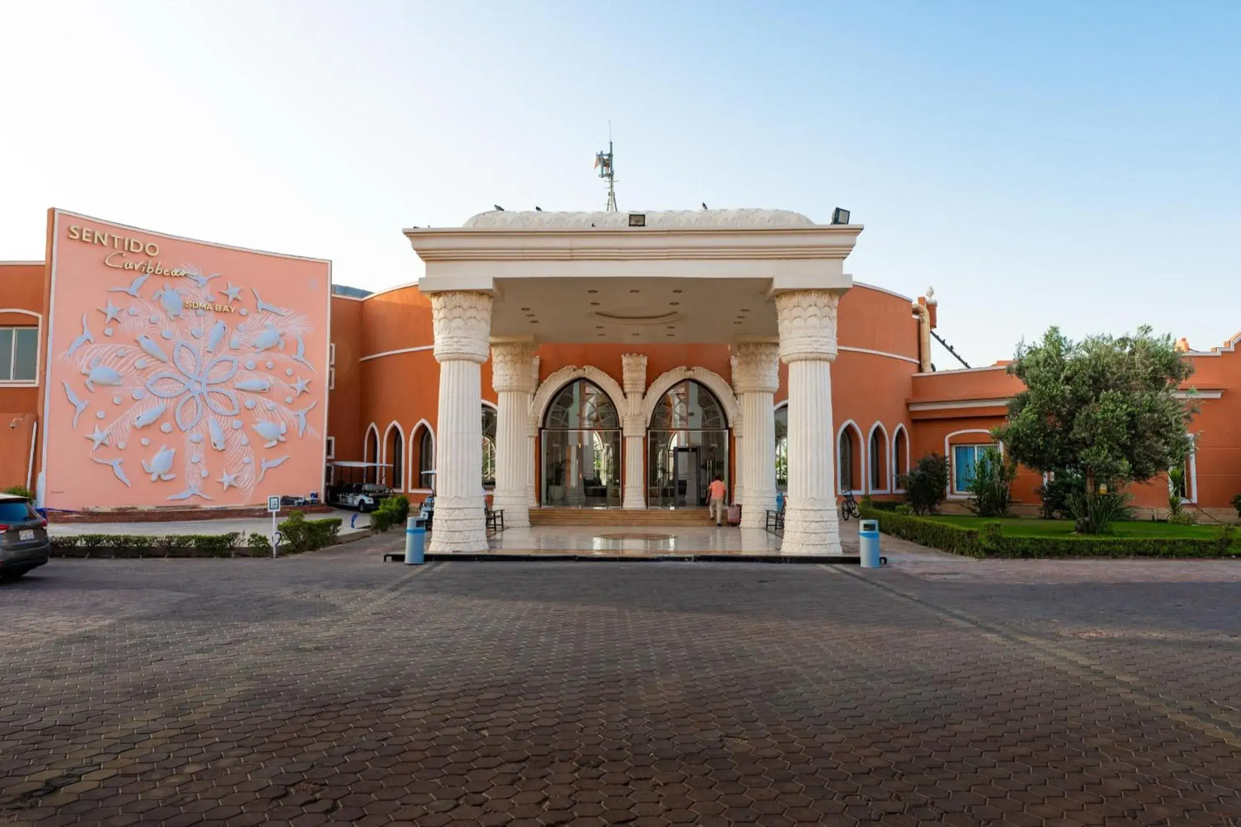 Property building in Sentido Caribbean World Soma Bay Property building in Sentido Caribbean World Soma Bay