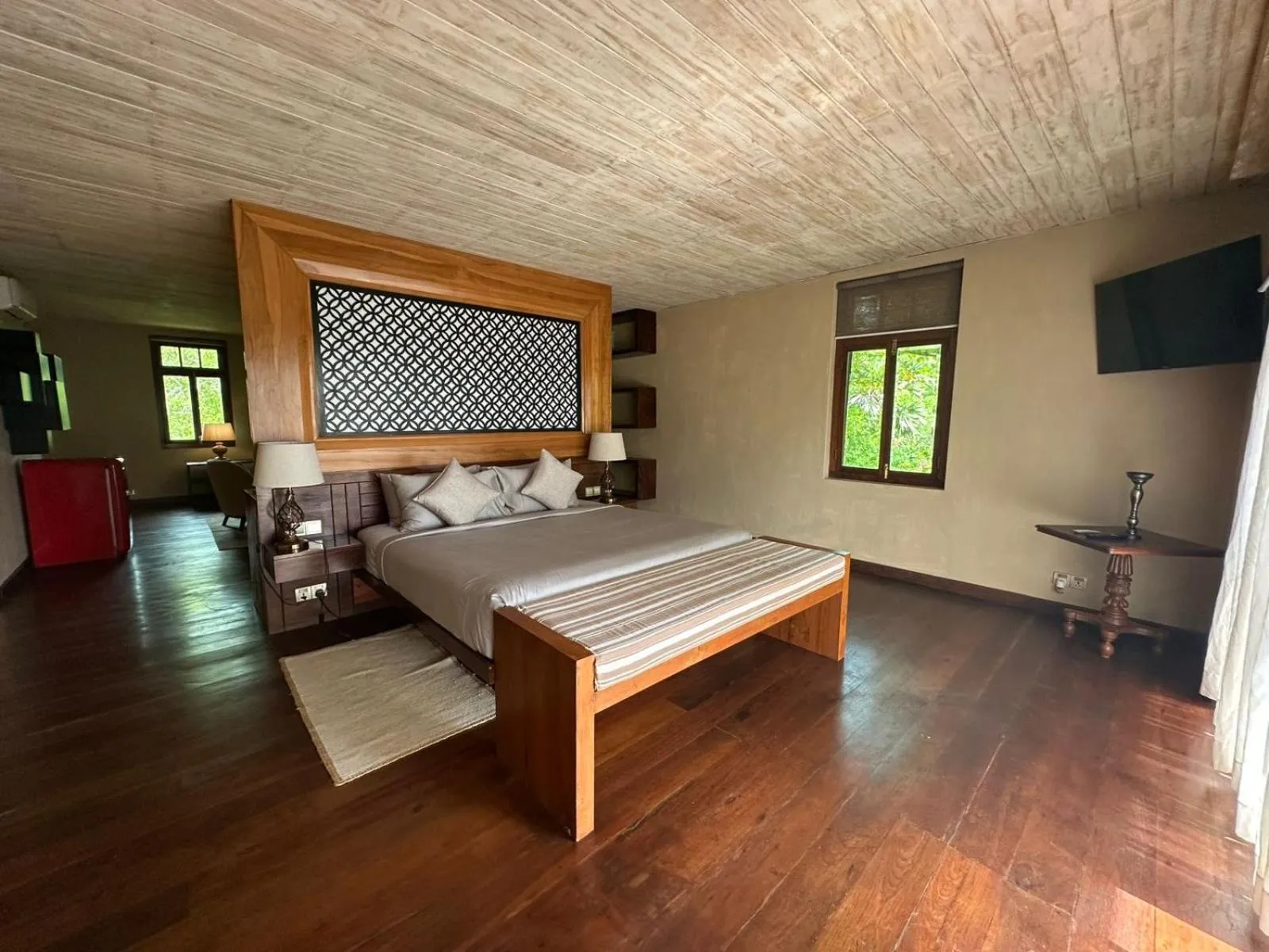 Photo of the whole room, Bed in NIKARA Luxury Beach House