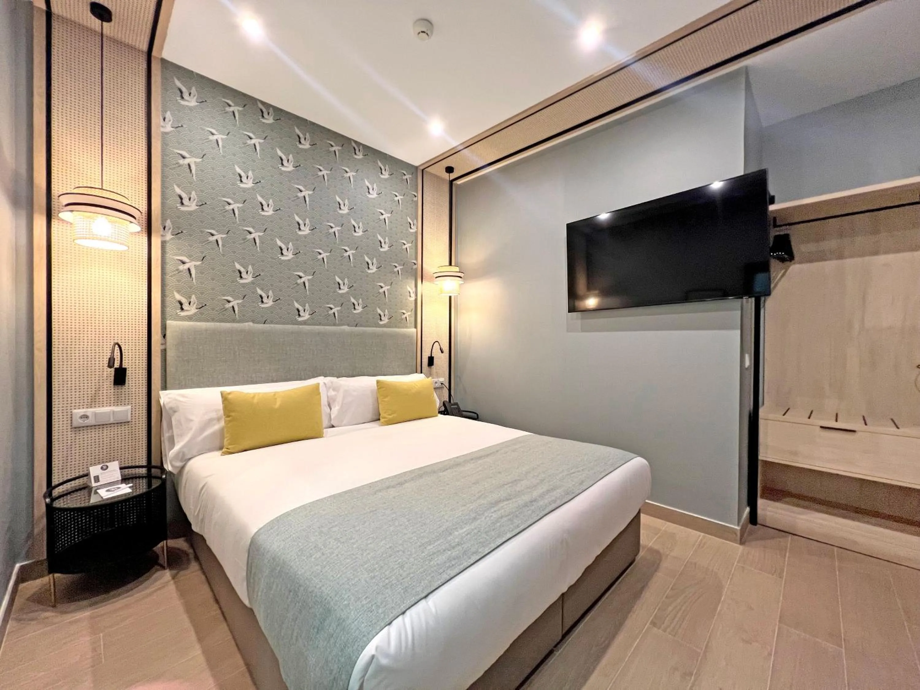 TV and multimedia, Bed in Soho Boutique Columela