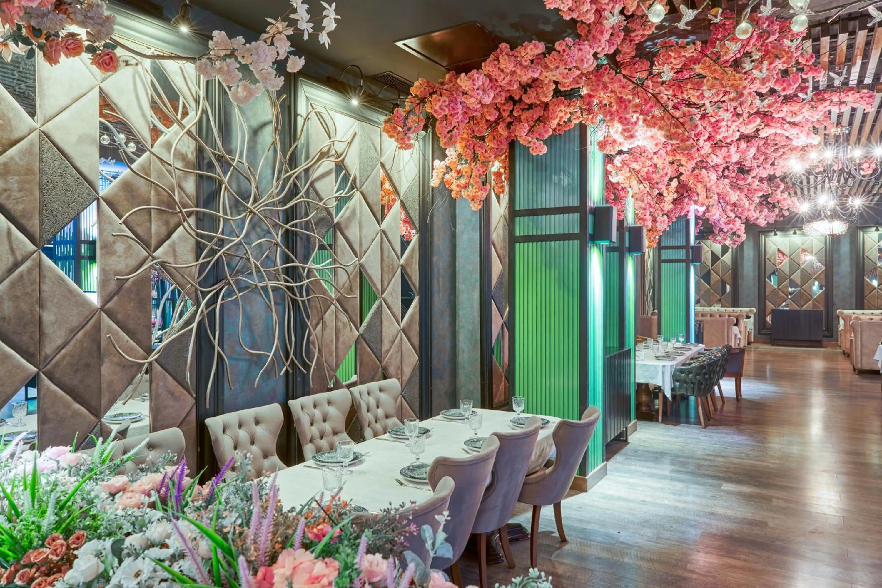 Restaurant/places to eat in Panarams Tashkent Hotel, a member of Radisson Individuals