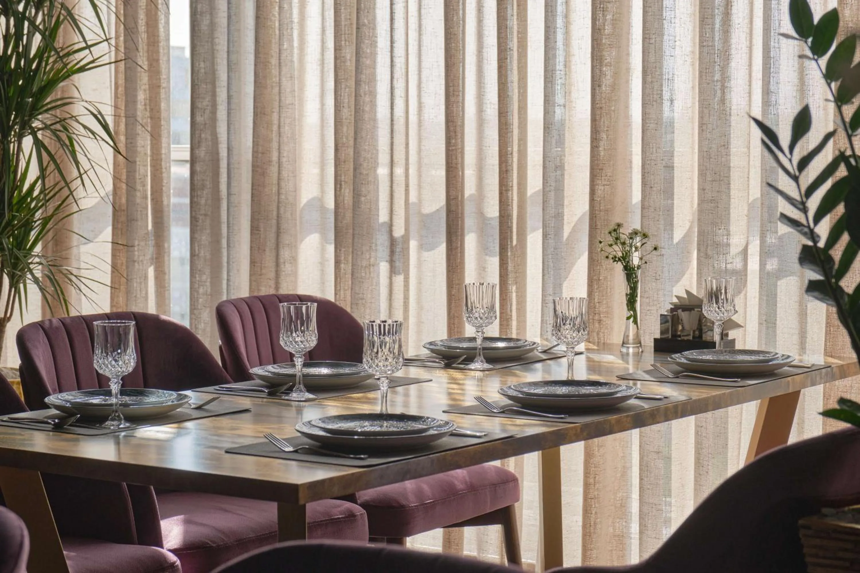 Restaurant/places to eat in Panarams Tashkent Hotel, a member of Radisson Individuals