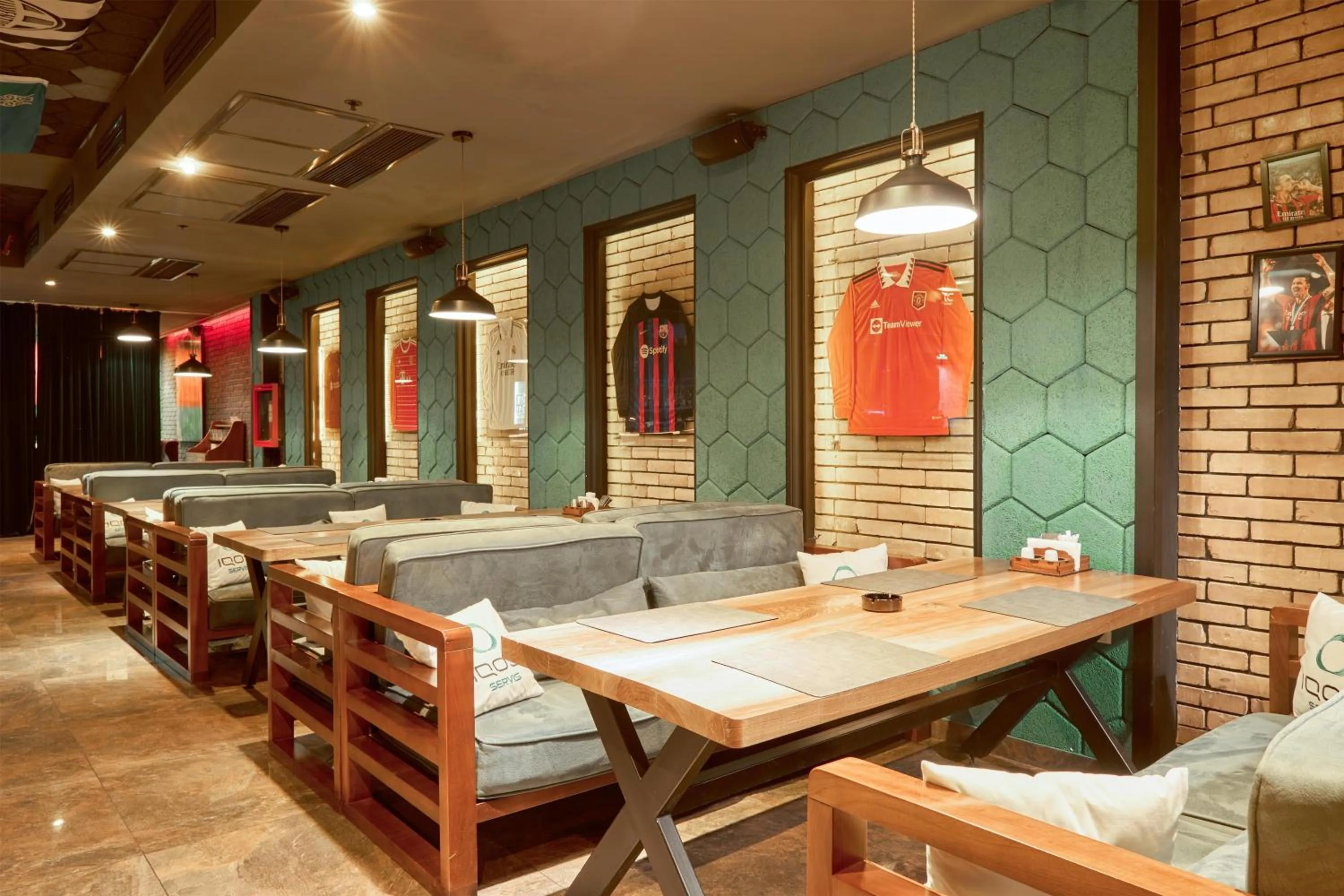 Lounge or bar in Panarams Tashkent Hotel, a member of Radisson Individuals