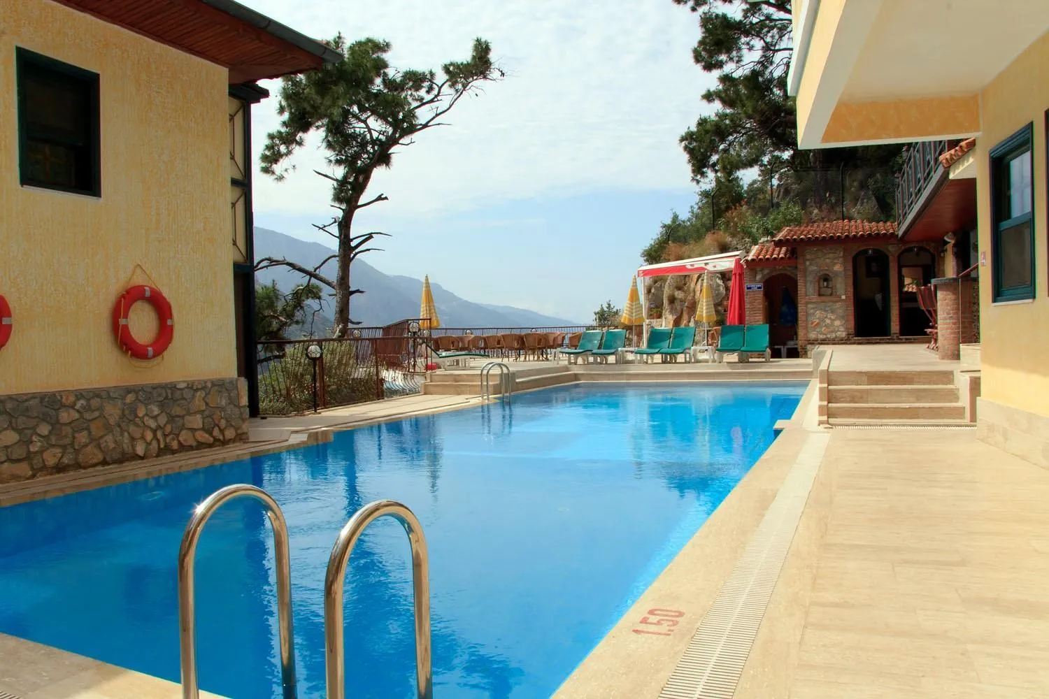 Property building in Belle Vue Ölüdeniz