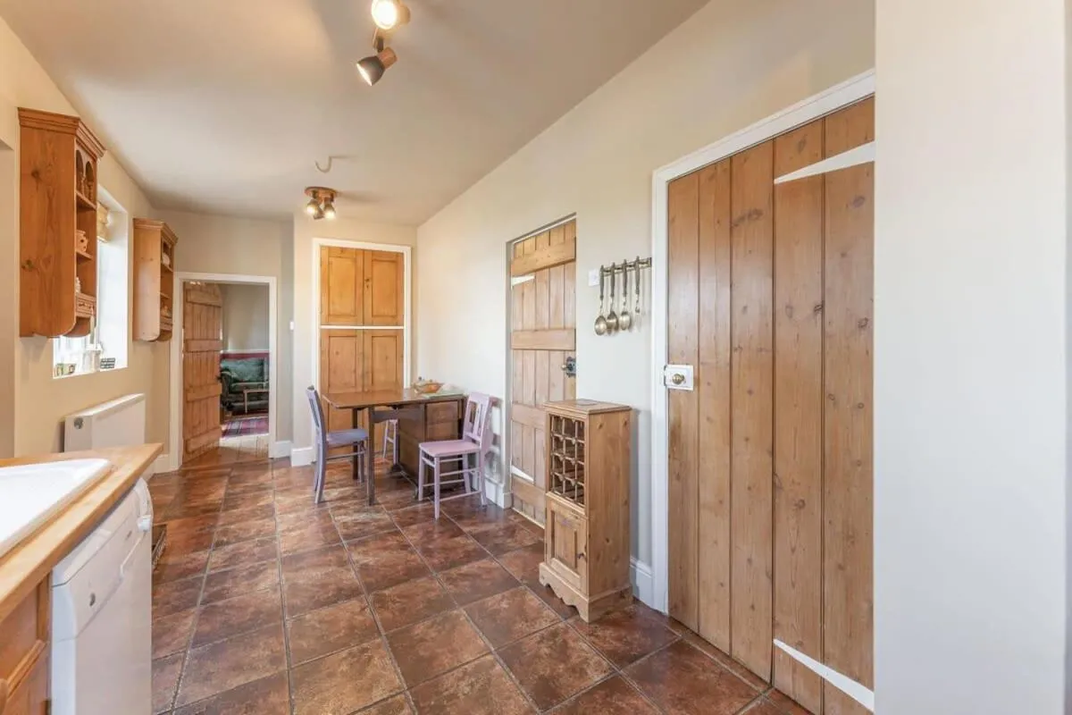 Dining area in Beautiful Country Cottage for up to 8 in Wolverhampton