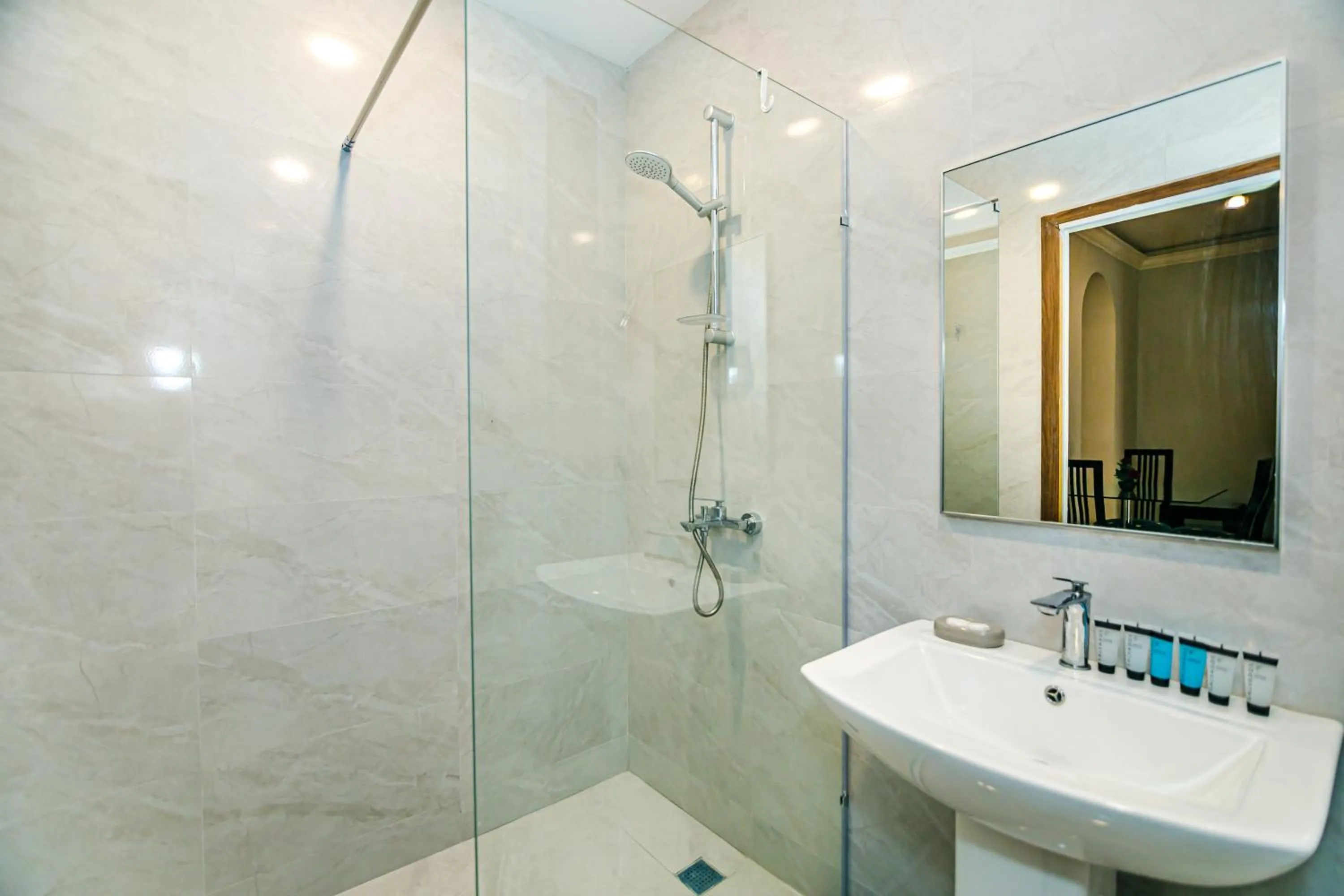 Bathroom in Azneft Garden Apartment