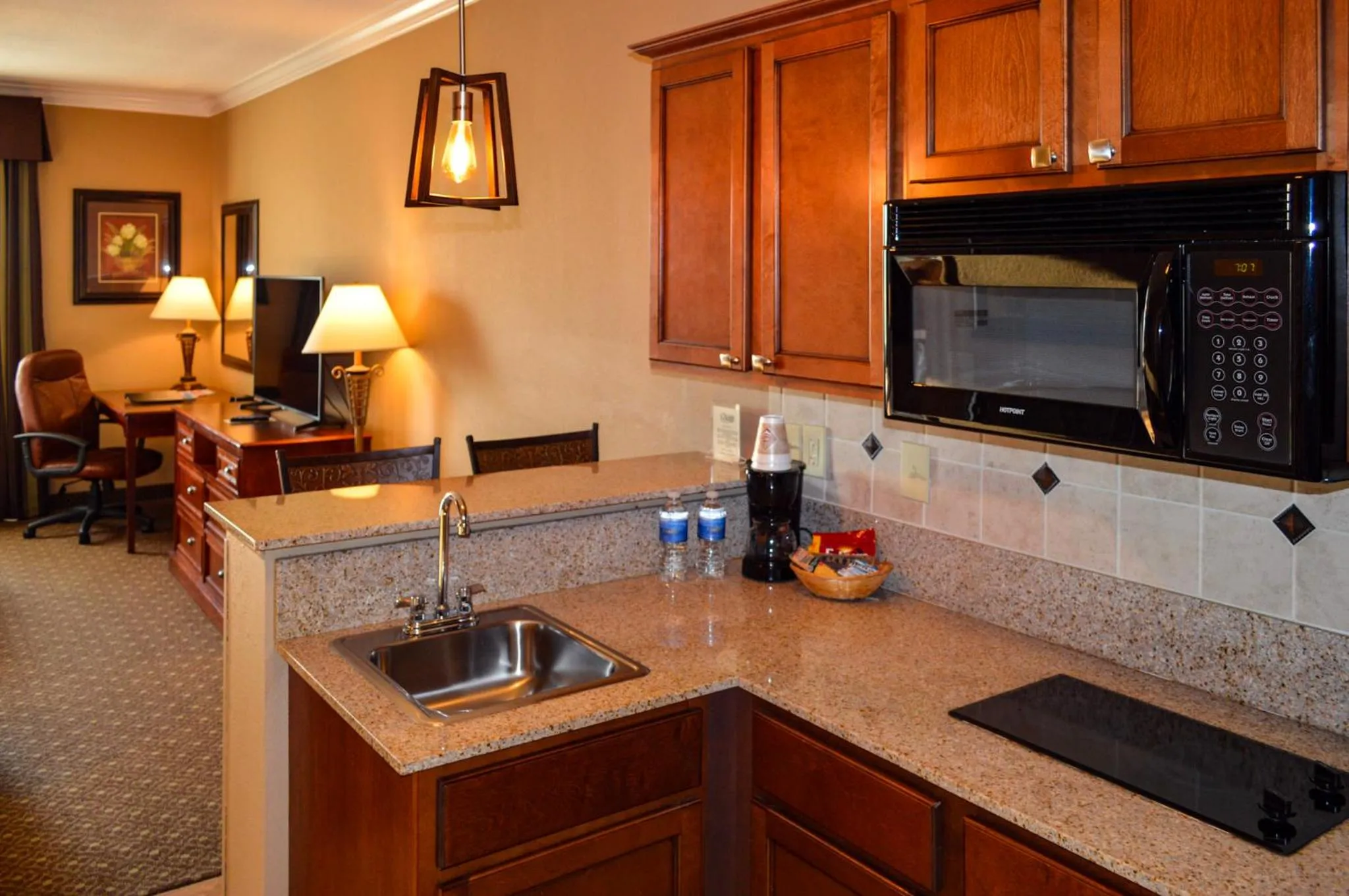 Kitchen or kitchenette in The Lodge at Flat Rock