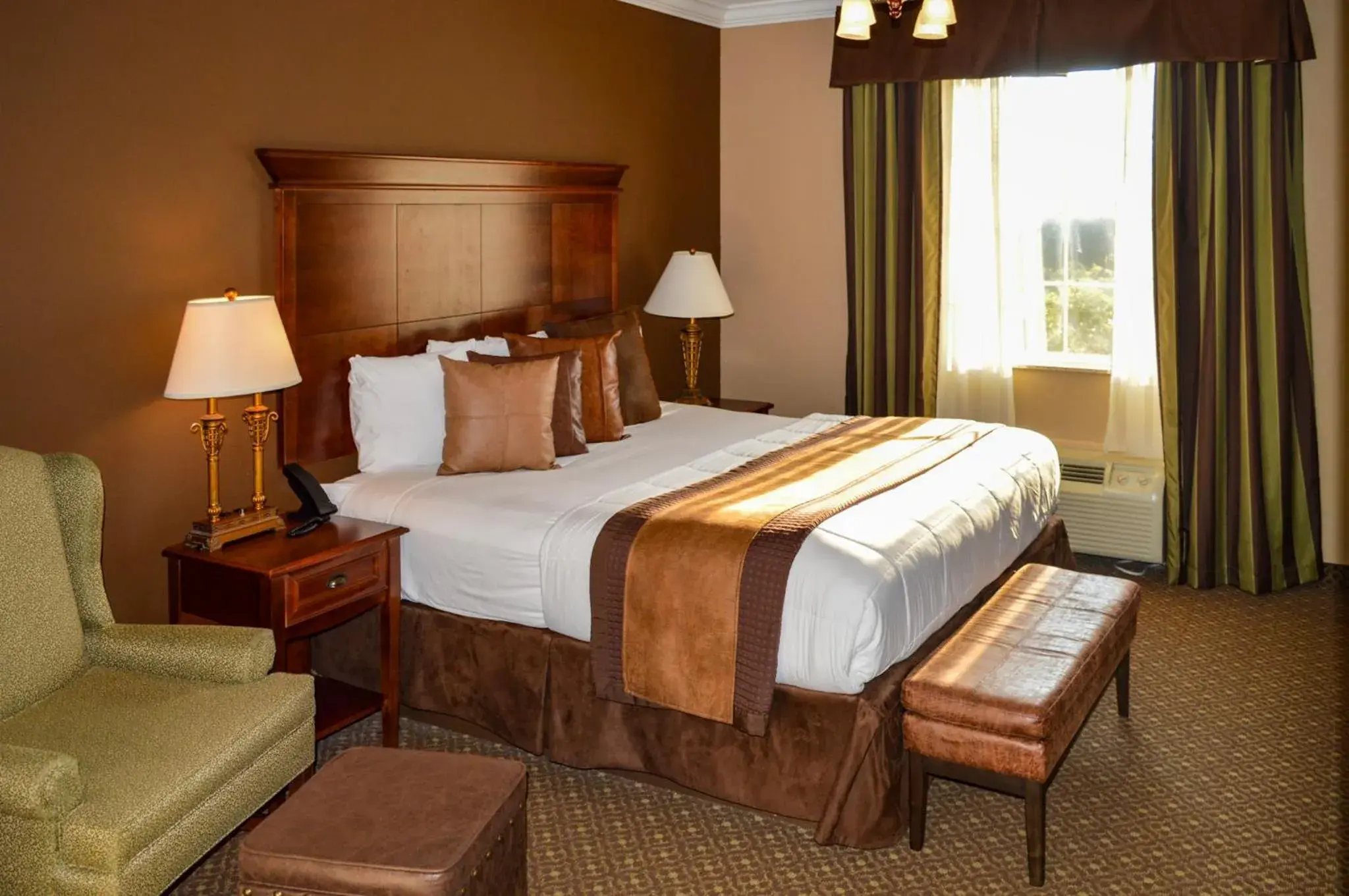 Bed in The Lodge at Flat Rock Bed in The Lodge at Flat Rock