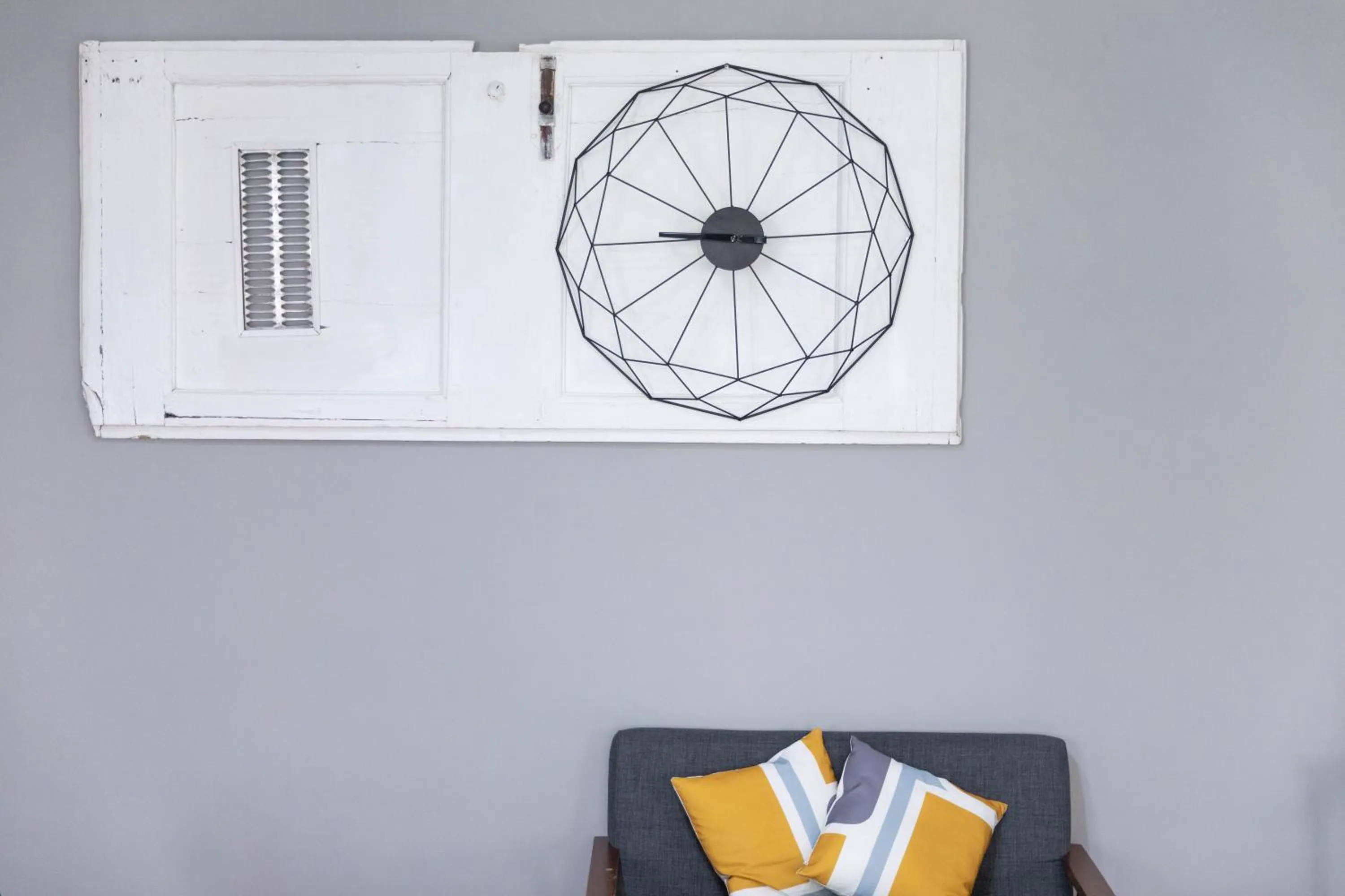 Communal lounge/ TV room in Hotel Miceli - Civico 50