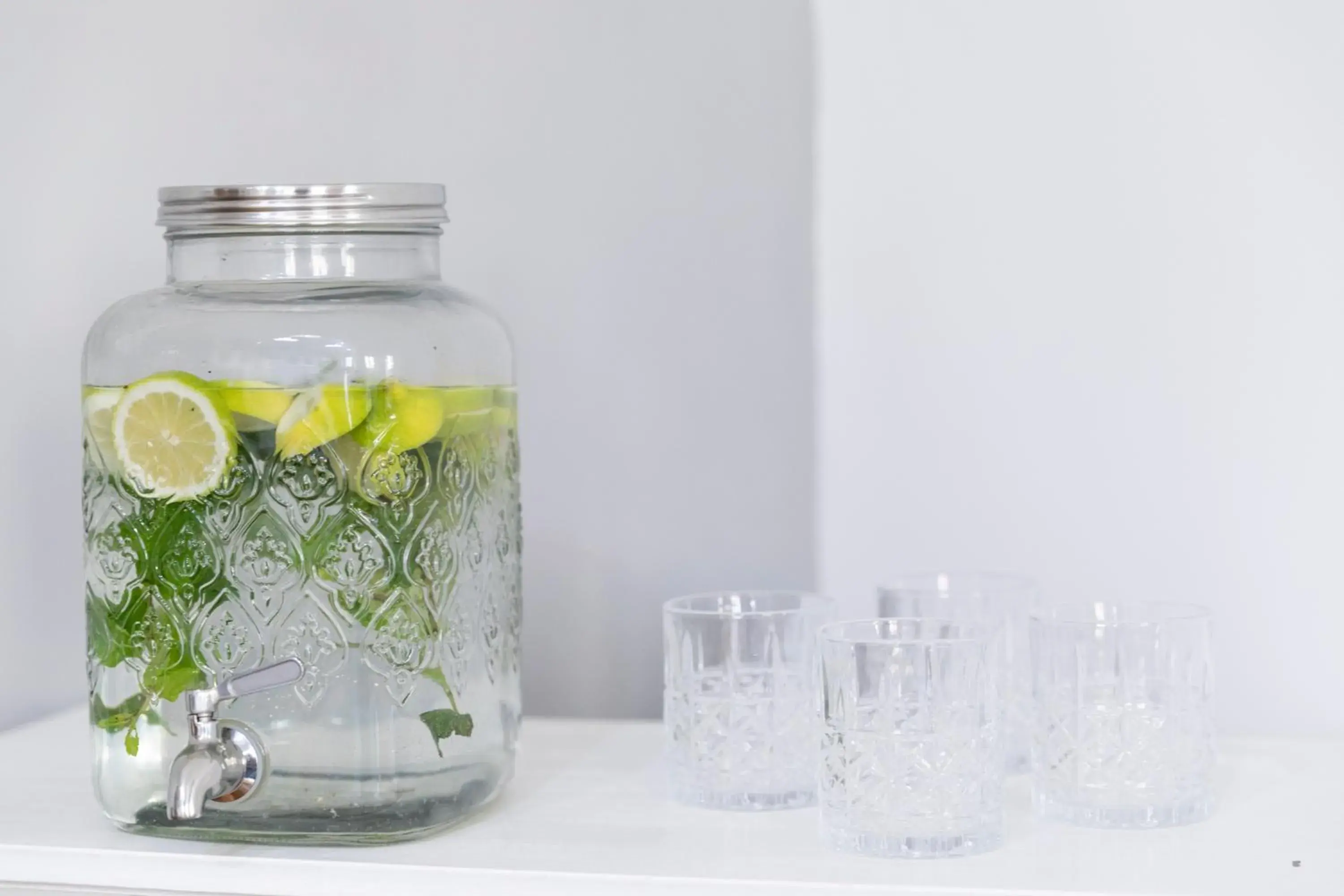 Communal lounge/ TV room in Hotel Miceli - Civico 50 Communal lounge/ TV room in Hotel Miceli - Civico 50