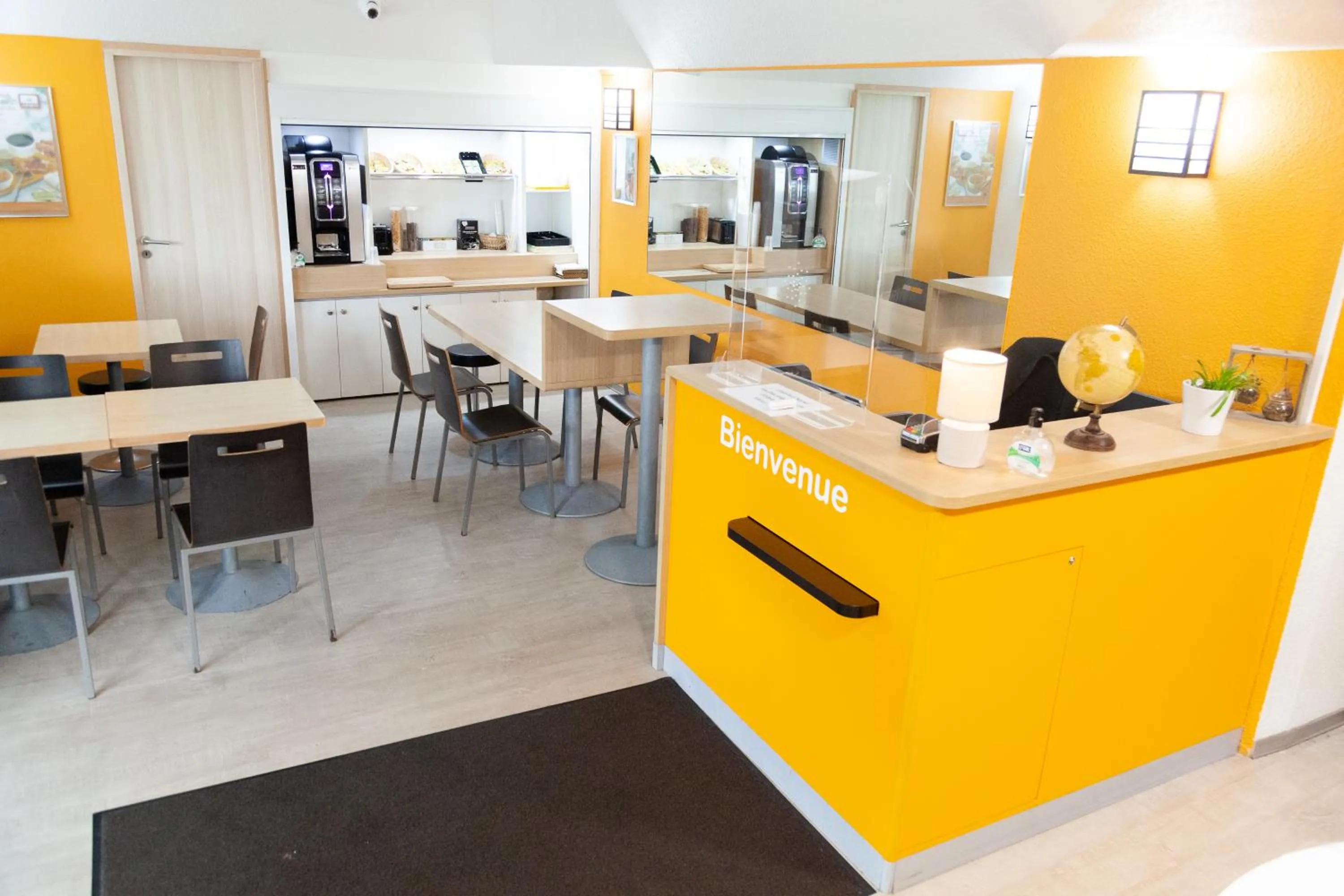 Lobby or reception in Class'Eco Namur