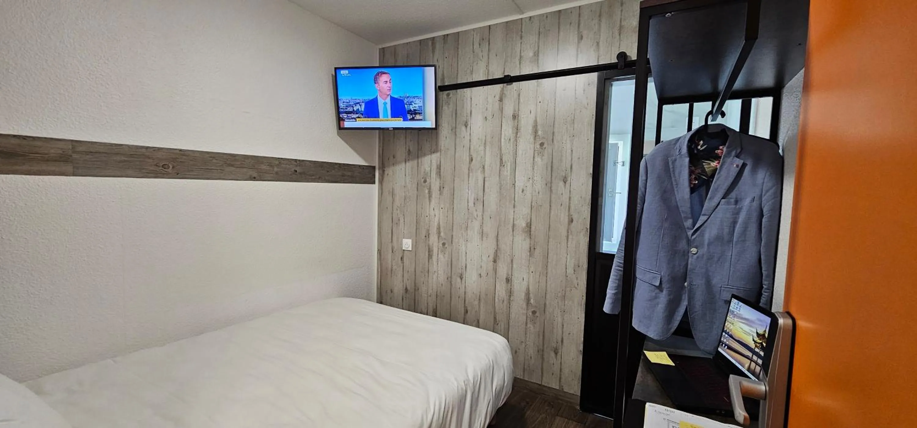 Bed in Class'Eco Namur