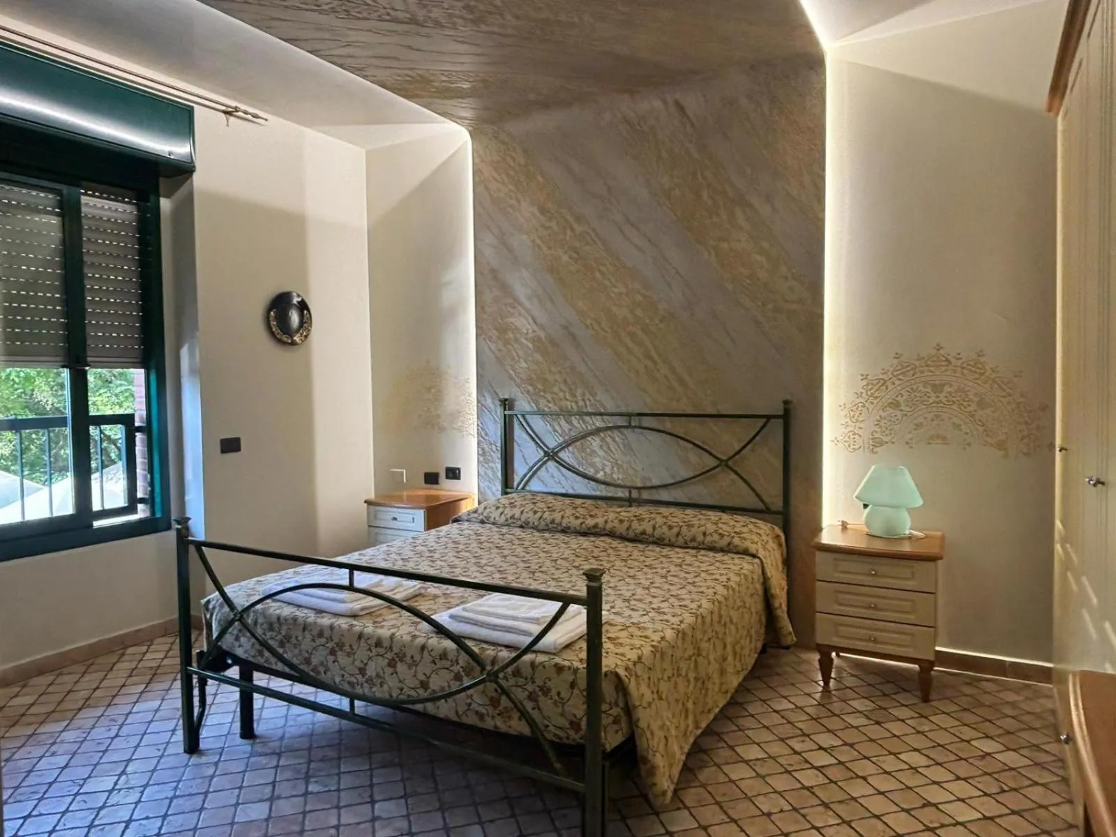 Parking, Bed in Da Mariuccia