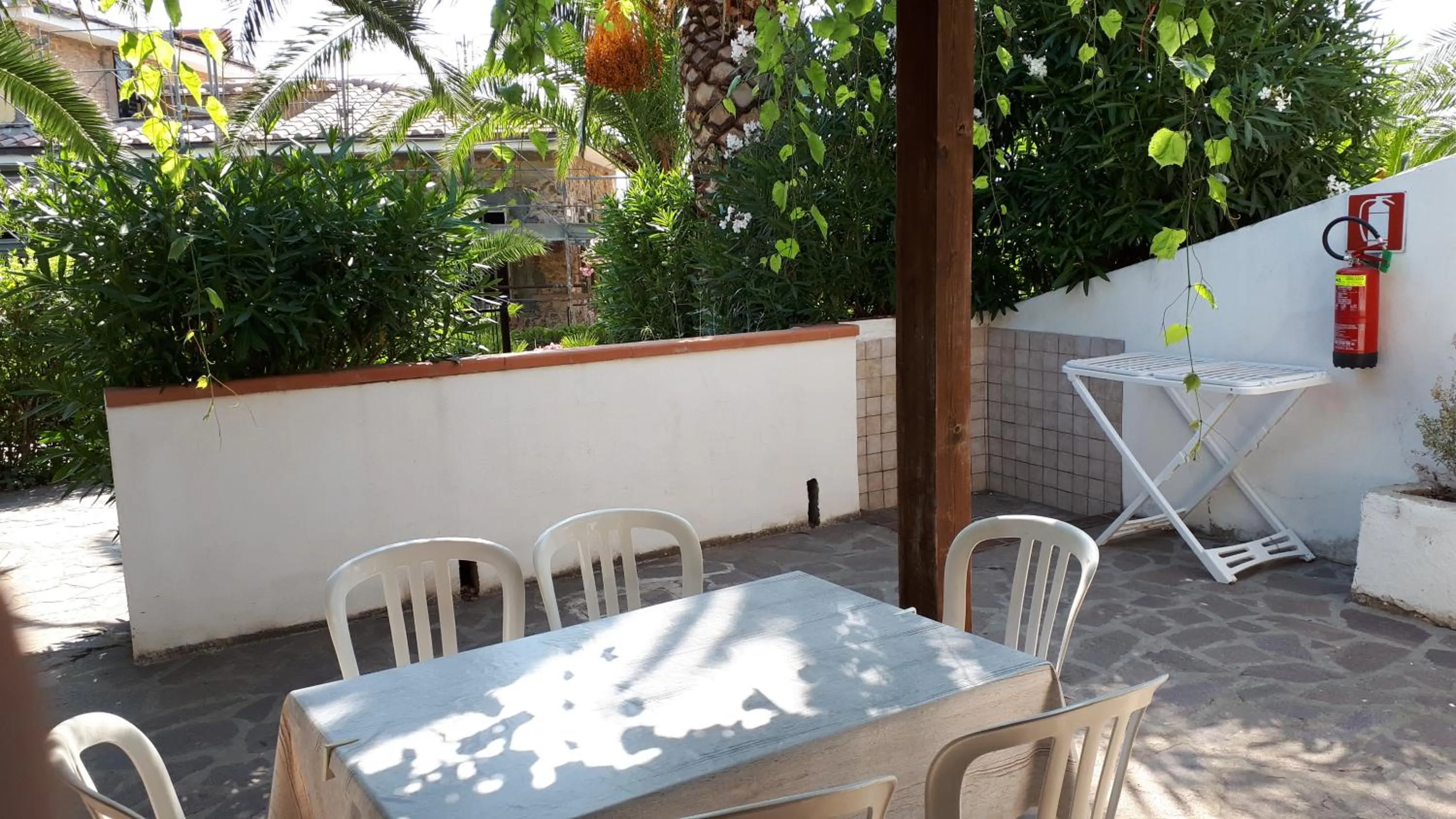 Patio in Residential Hotel Villaggio Innamorata