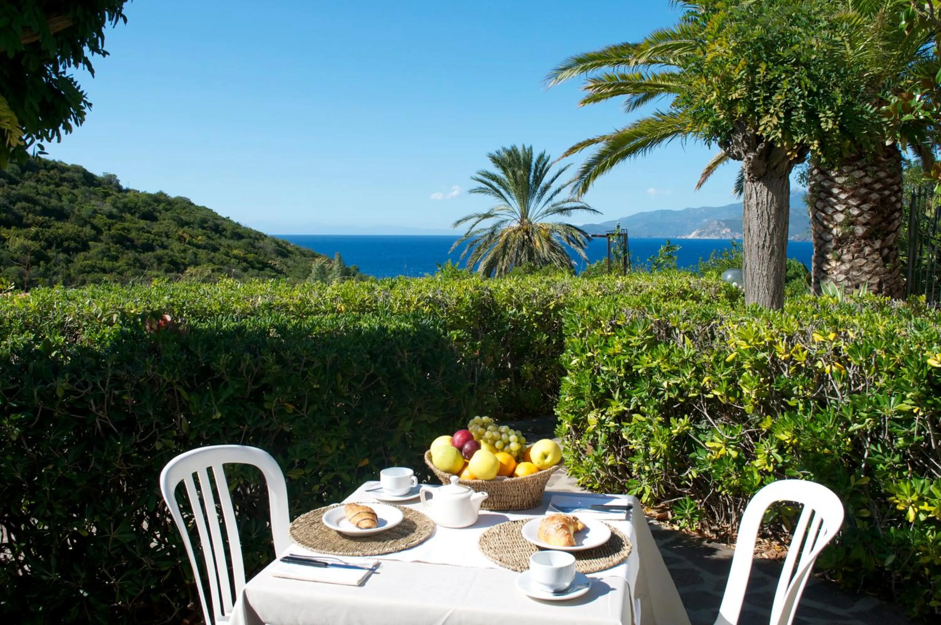 Patio in Residential Hotel Villaggio Innamorata