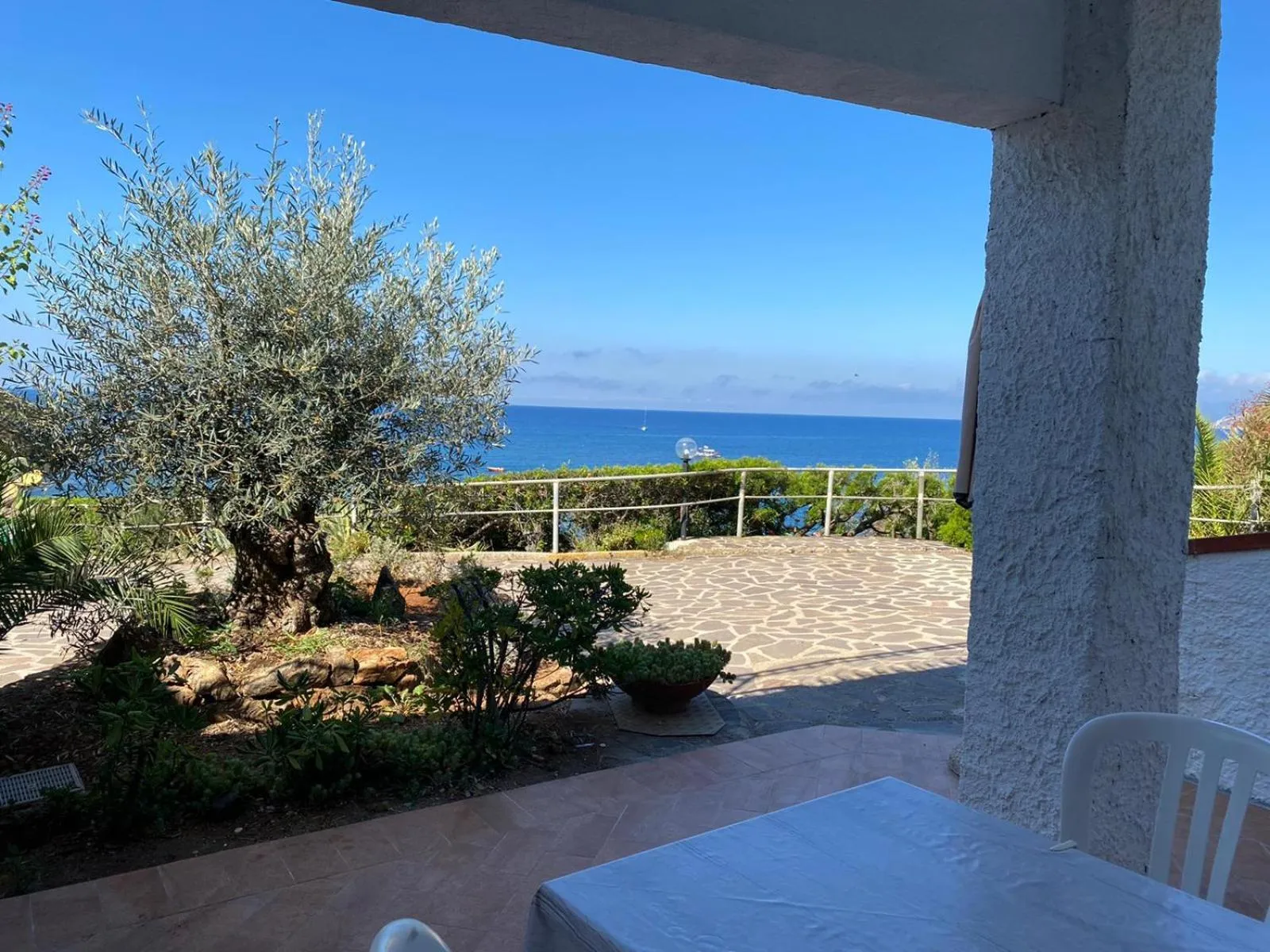 Patio in Residential Hotel Villaggio Innamorata