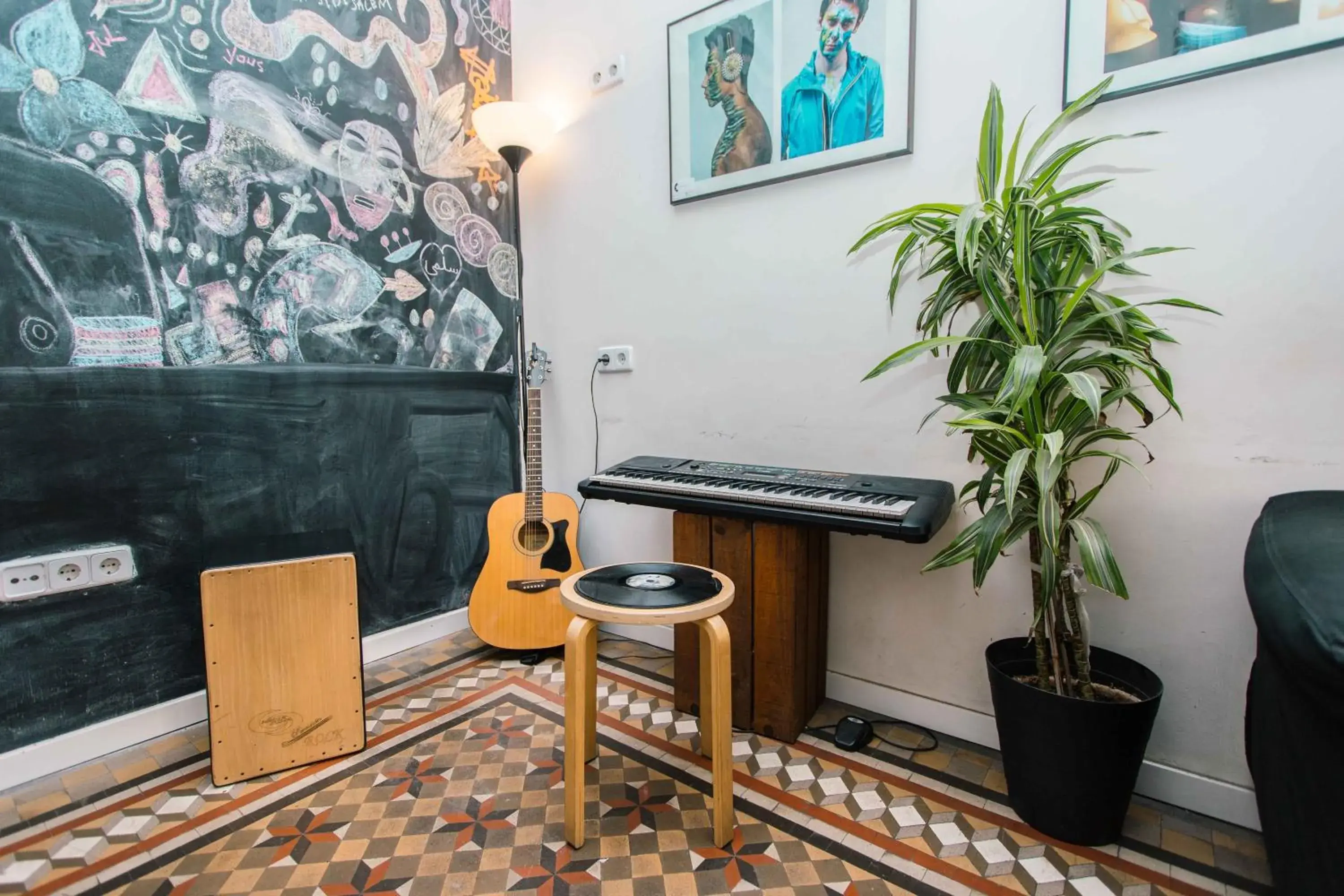 Living room in 360 Hostel Borne Living room in 360 Hostel Borne