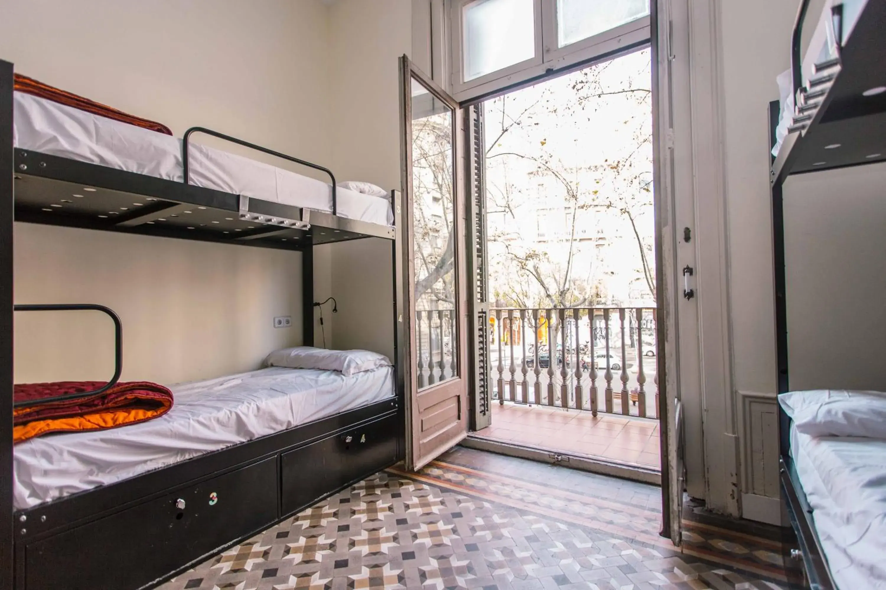 bunk bed, Bed in 360 Hostel Borne bunk bed, Bed in 360 Hostel Borne