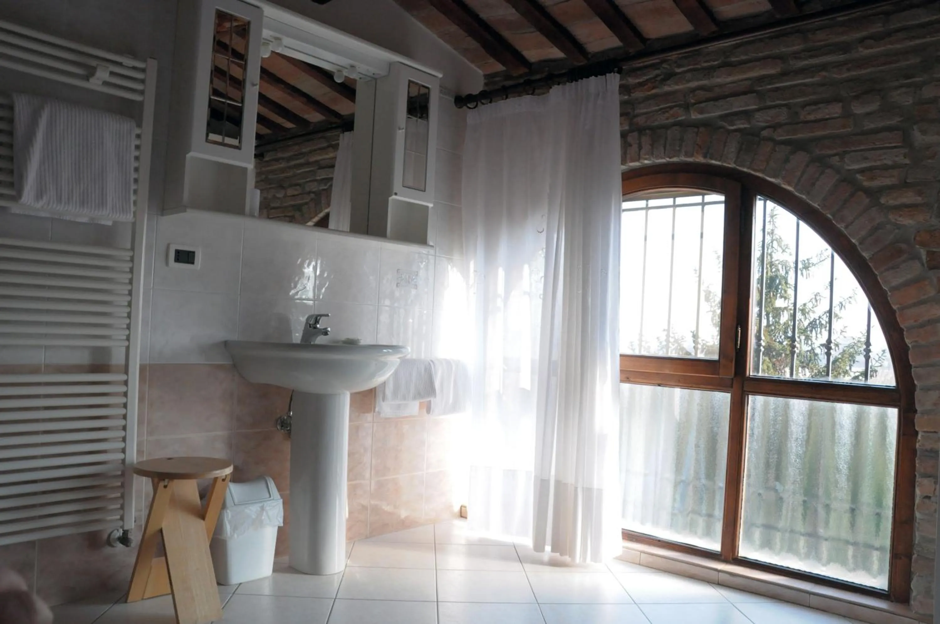 Toilet in Agriturismo-R&B Corte dei Gioghi