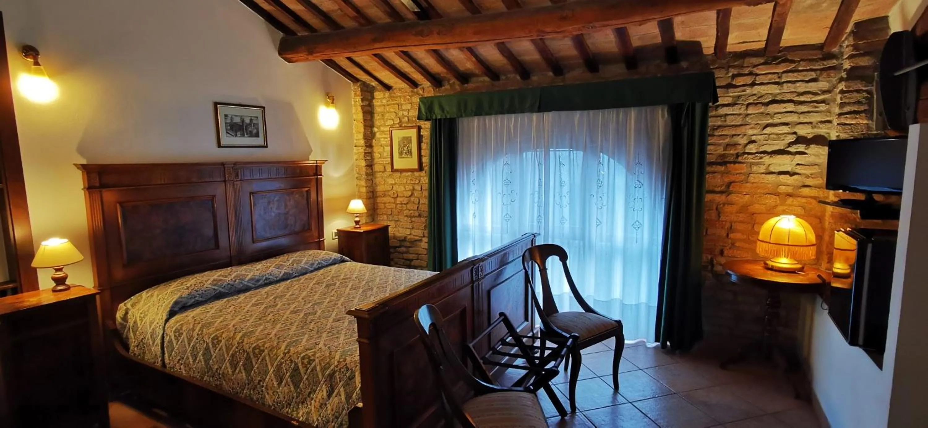 Photo of the whole room, Bed in Agriturismo-R&B Corte dei Gioghi