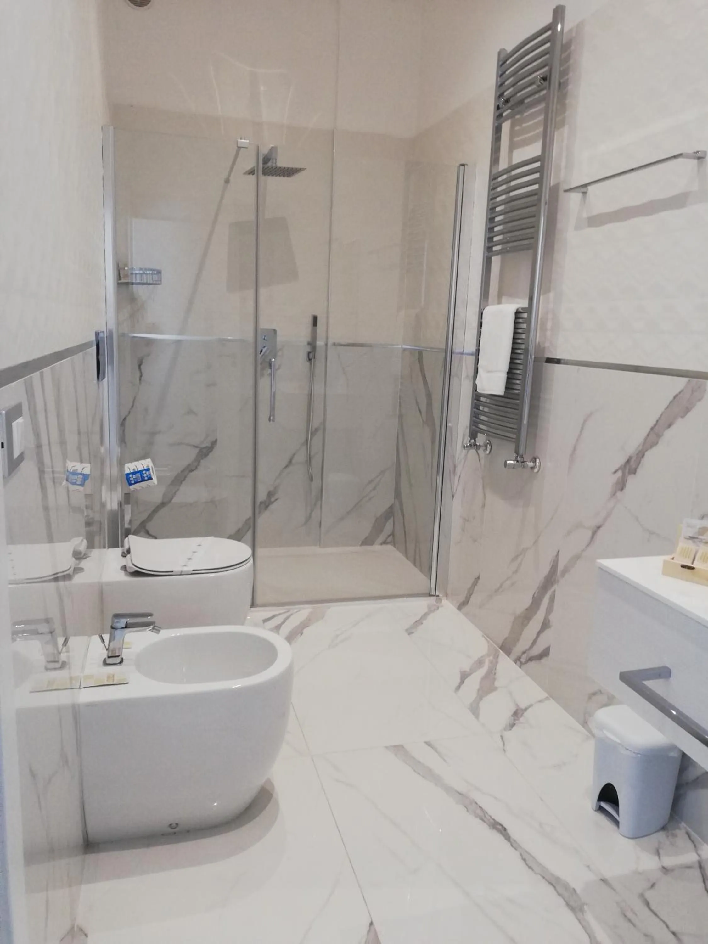 Bathroom in Hotel Presidente