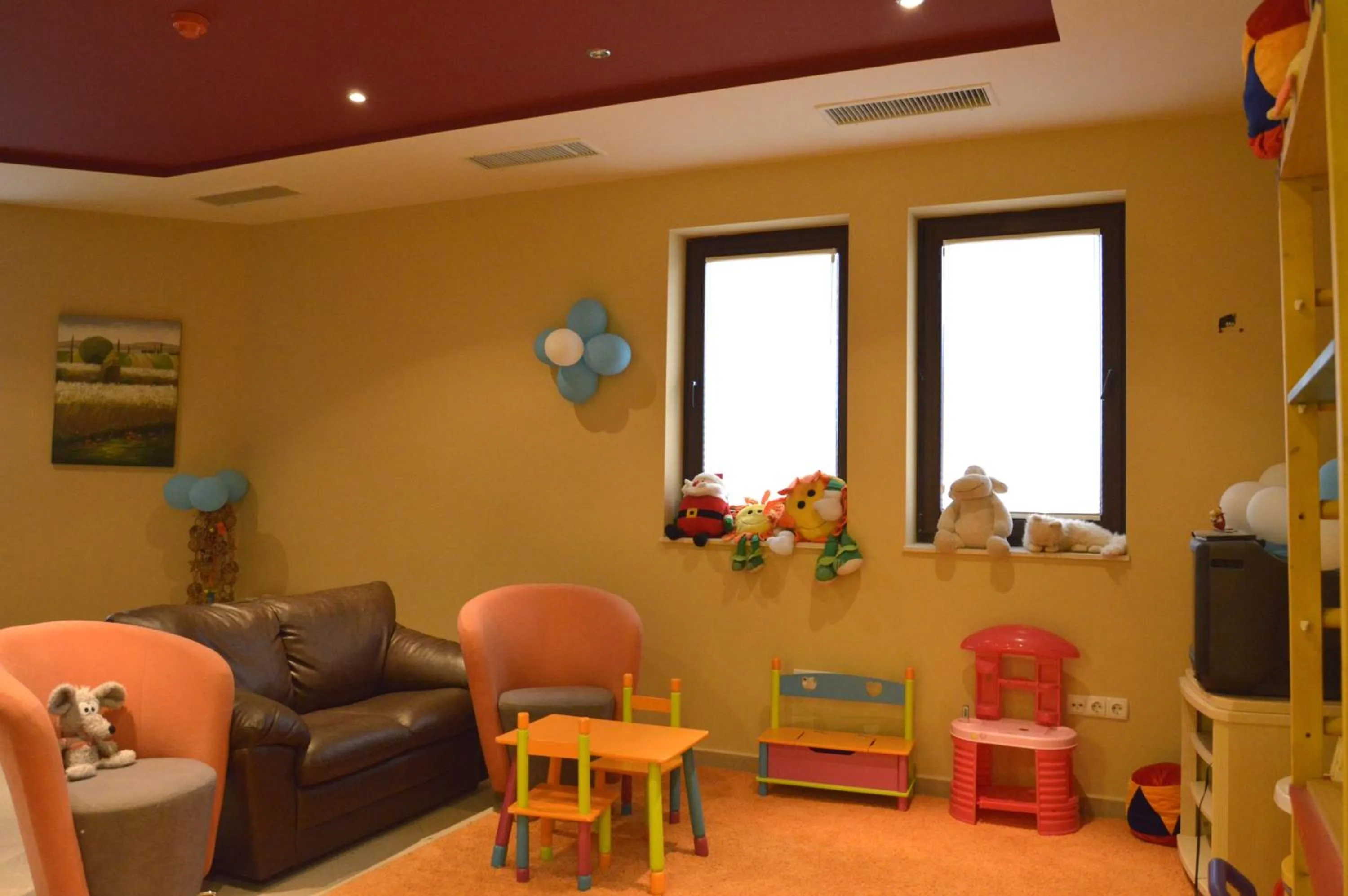 Day in Winslow Infinity Aparthotel