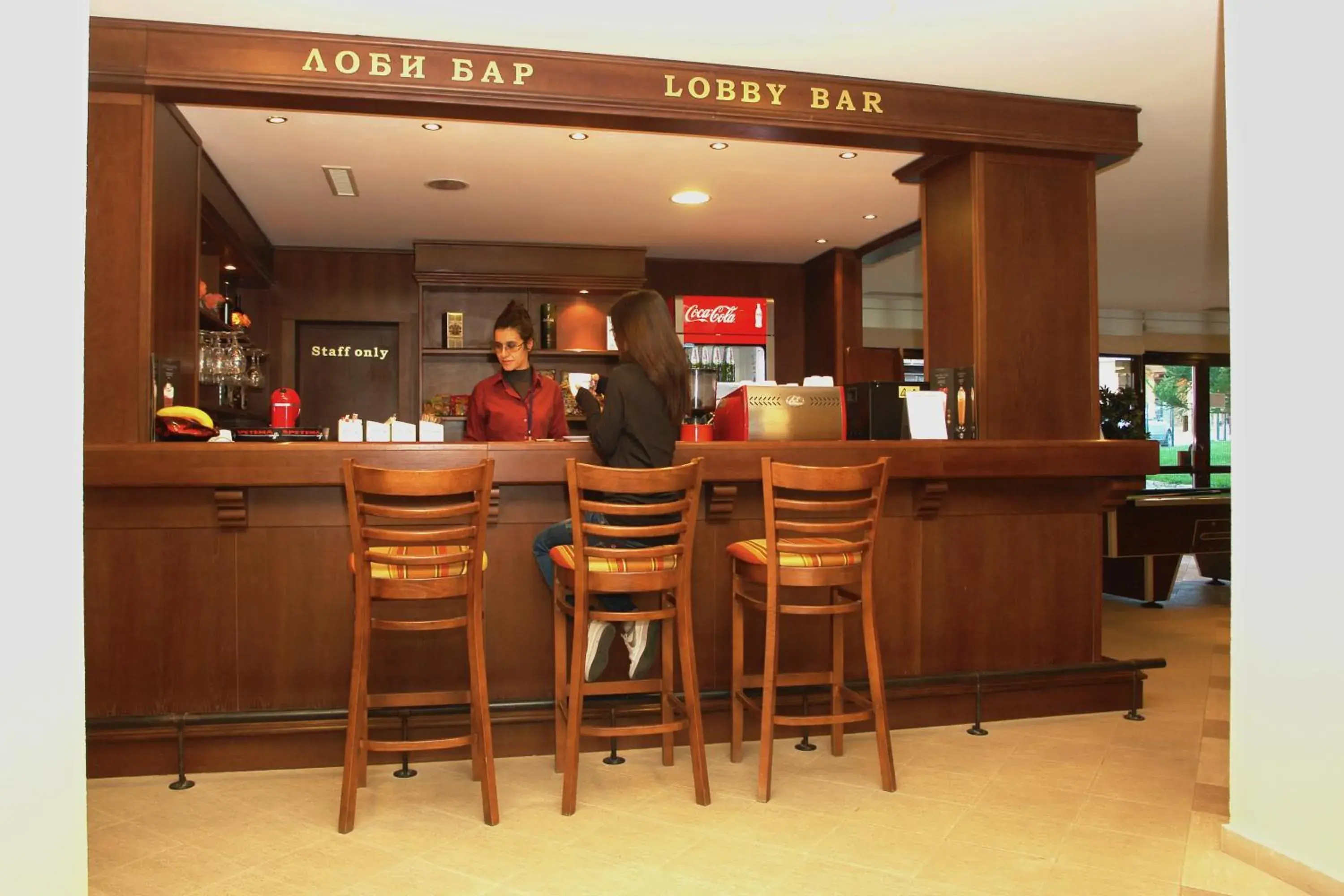 Lounge or bar in Winslow Infinity Aparthotel Lounge or bar in Winslow Infinity Aparthotel