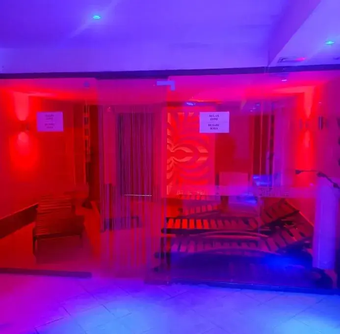 Area and facilities, Bed in Winslow Infinity Aparthotel Area and facilities, Bed in Winslow Infinity Aparthotel