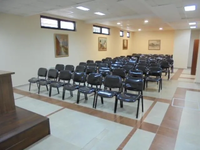 Winslow Infinity Aparthotel