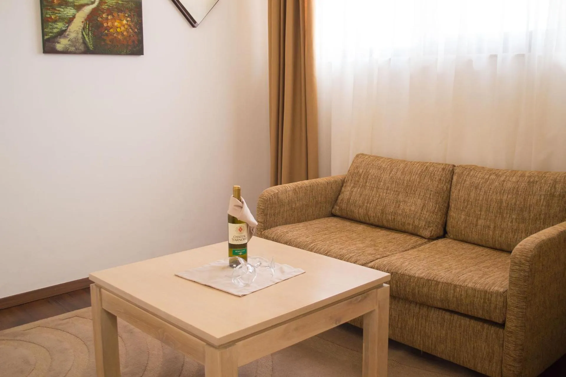 Winslow Infinity Aparthotel