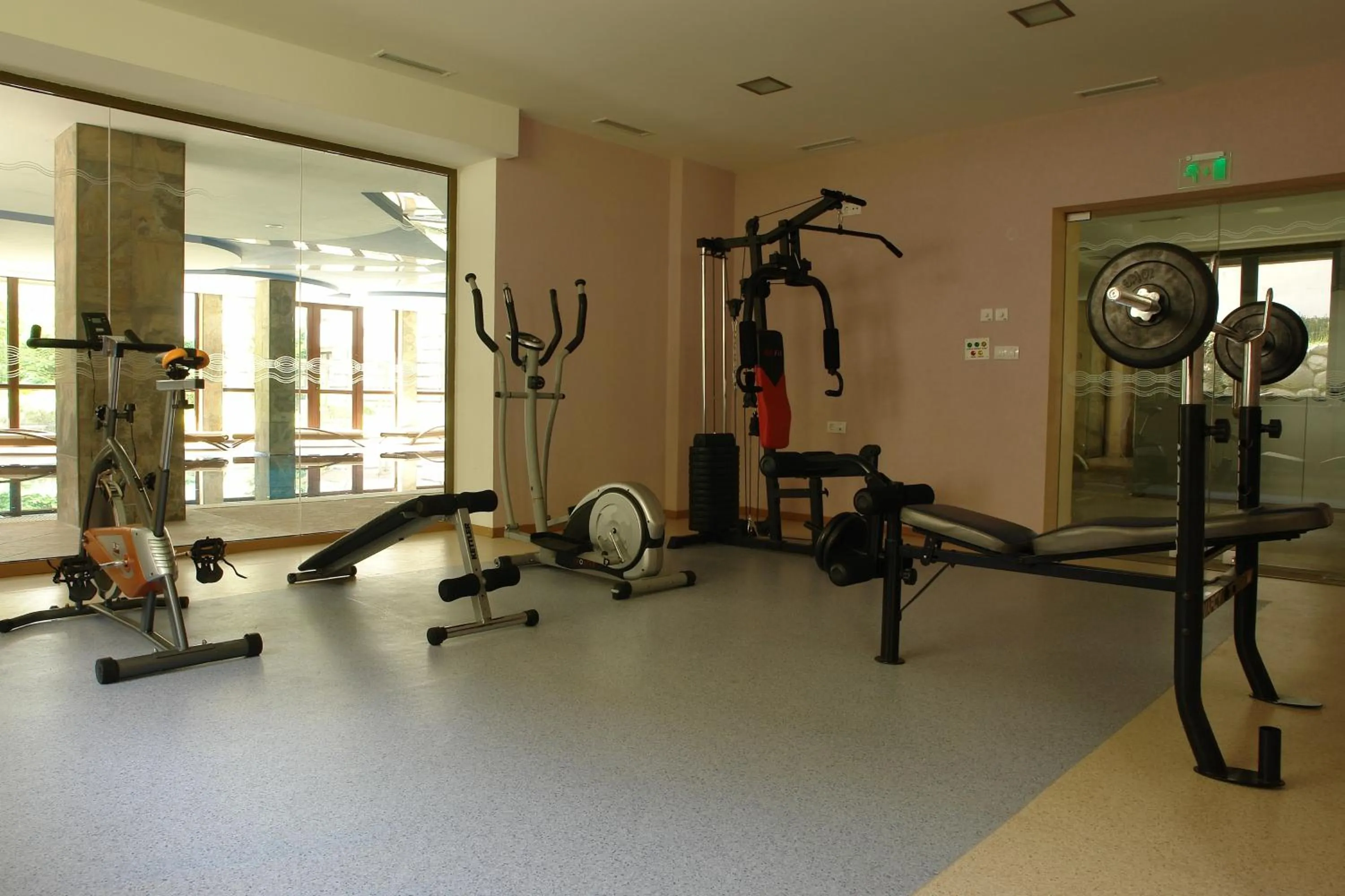 Winslow Infinity Aparthotel