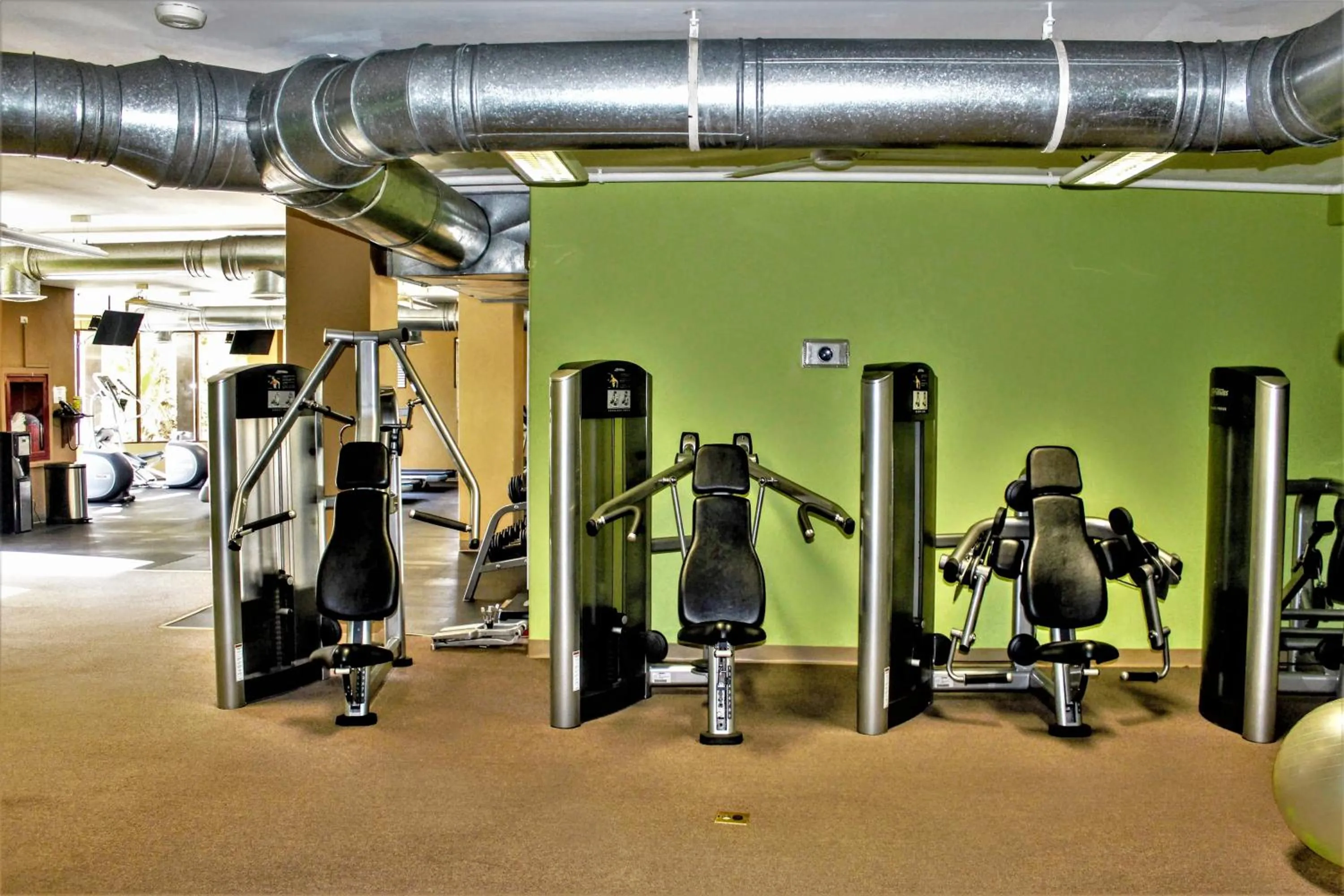 Fitness centre/facilities in Bella Sirena 601-B -Stylish Condo in Oceanfront Resort