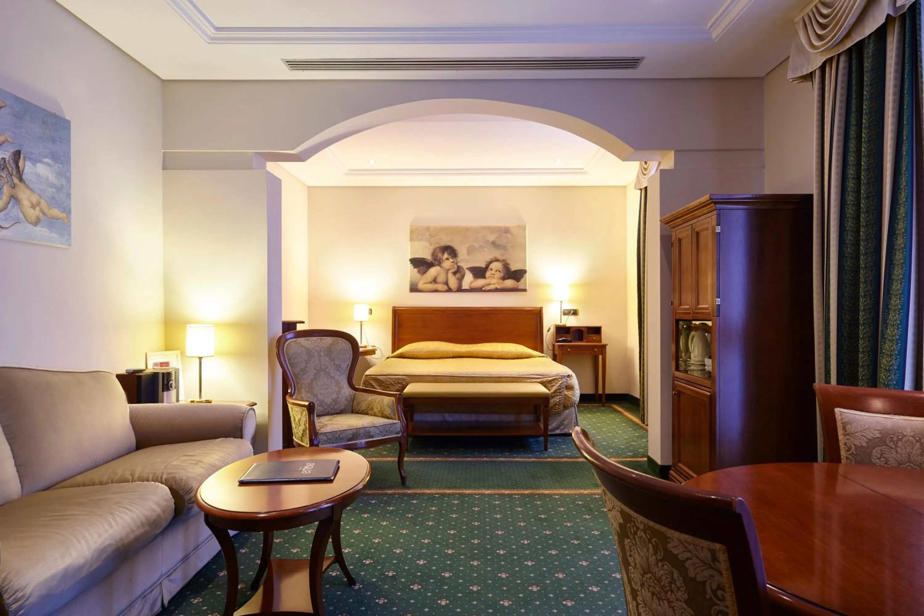 Photo of the whole room, Bed in Hotel Aqua