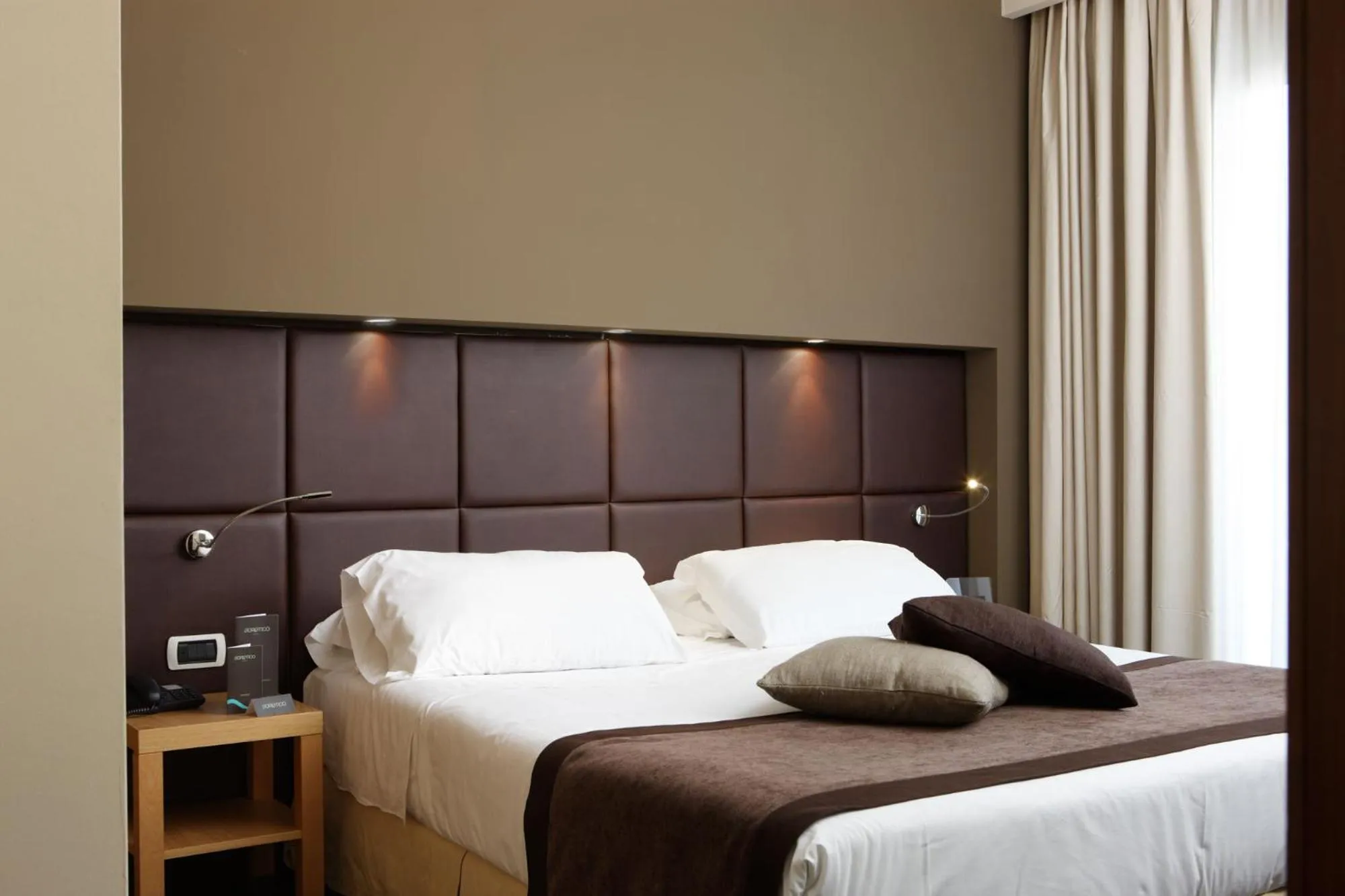 Photo of the whole room, Bed in Hotel Aqua