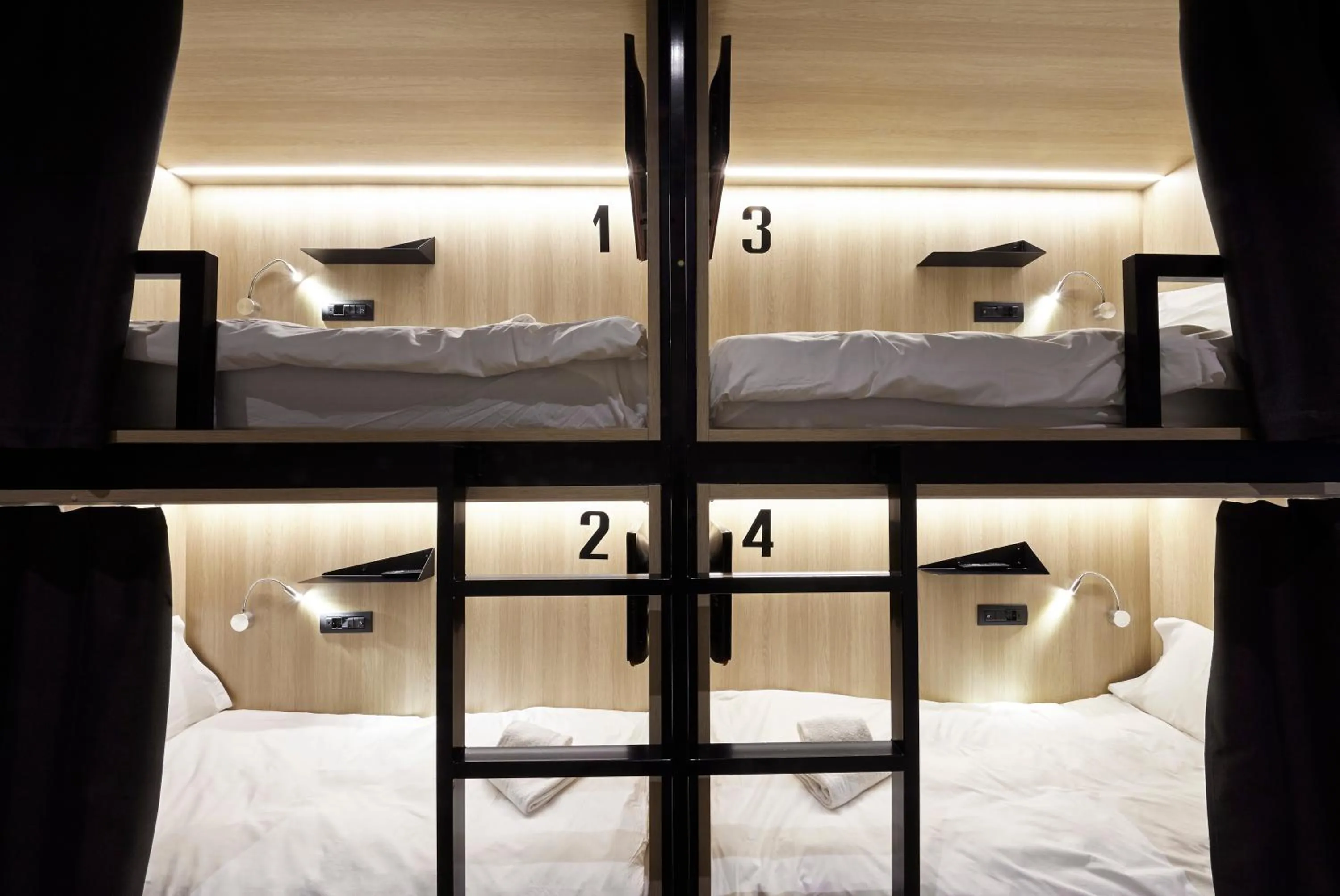 Photo of the whole room, Bed in Hotel Aqua