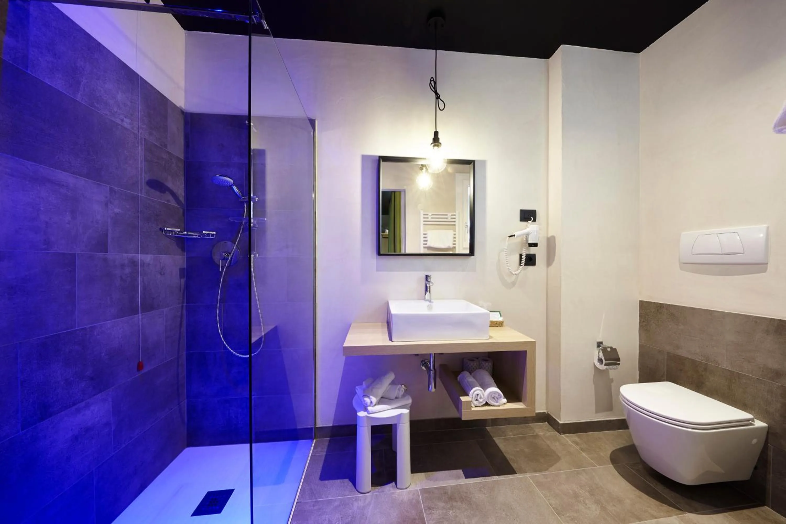 Bathroom in Hotel Aqua