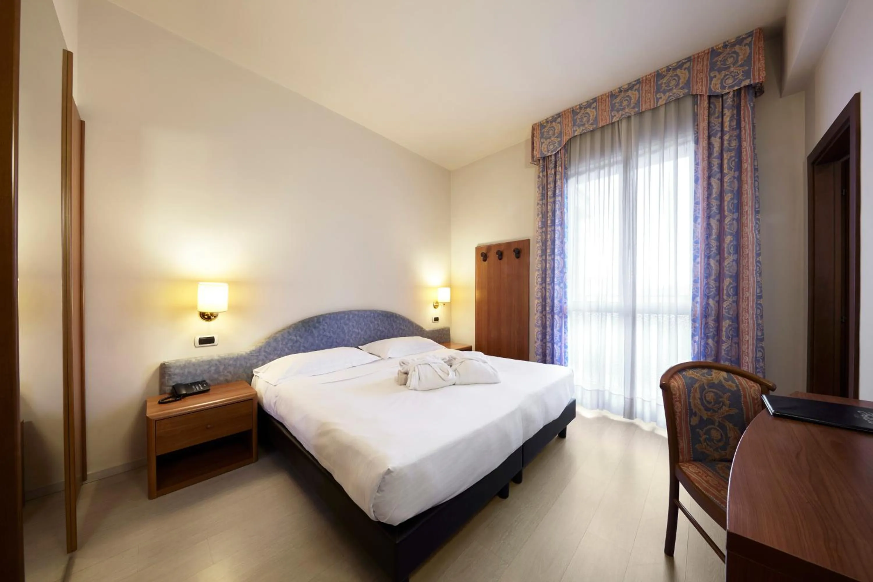 Bedroom, Bed in Hotel Aqua