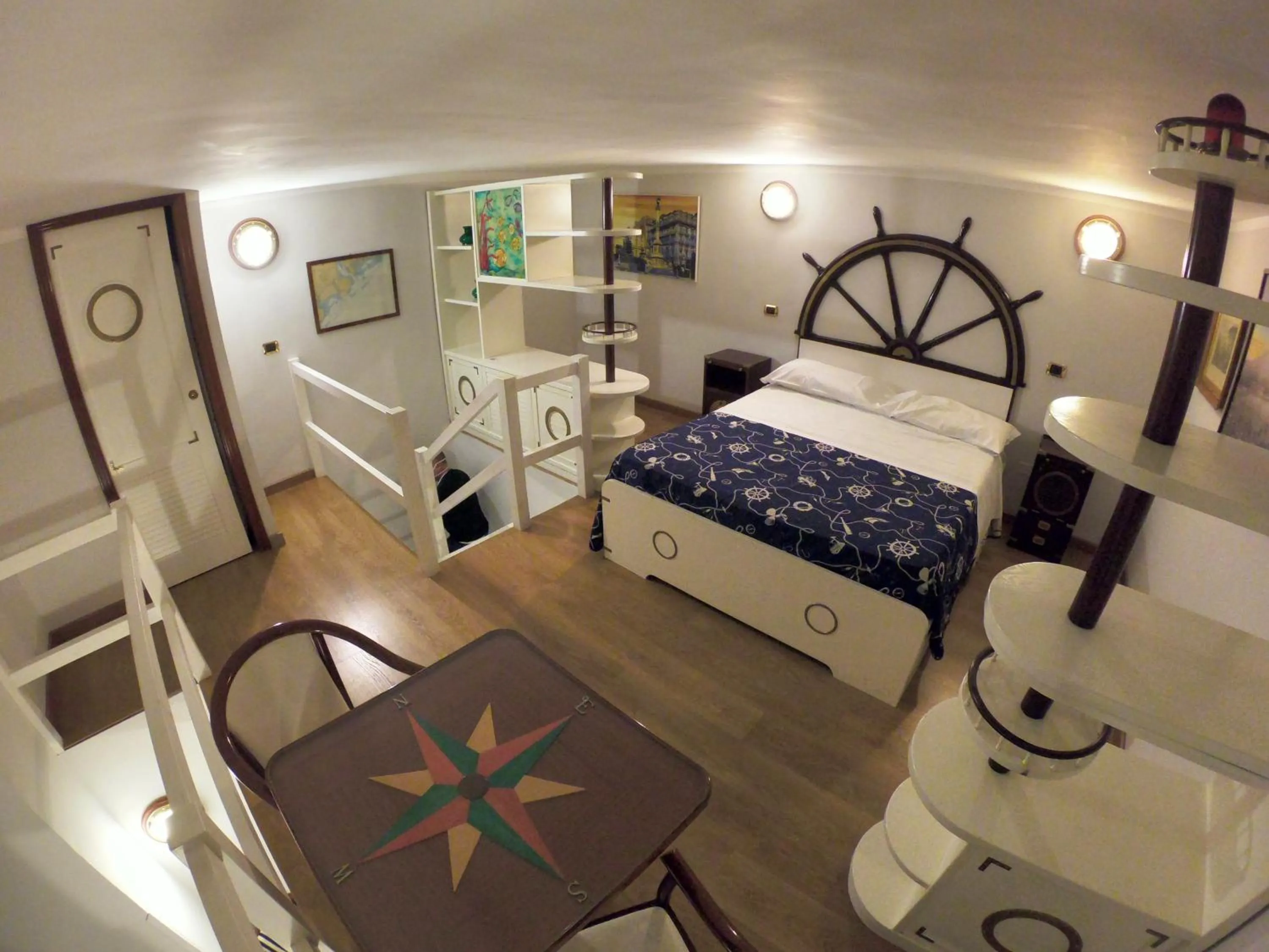 Bed in Hotel Ausonia