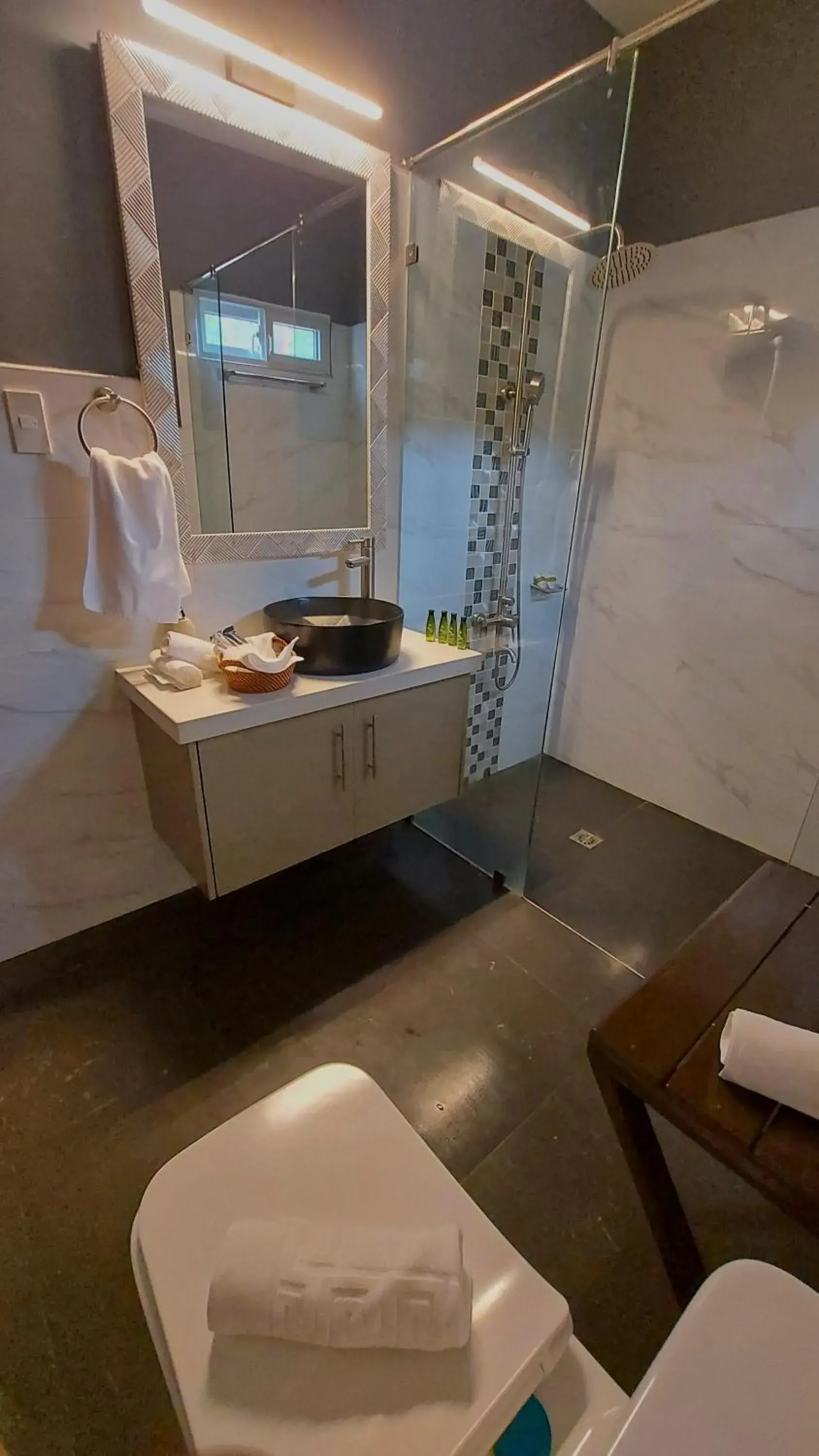 Bathroom in The Gabayan Riviera Bathroom in The Gabayan Riviera