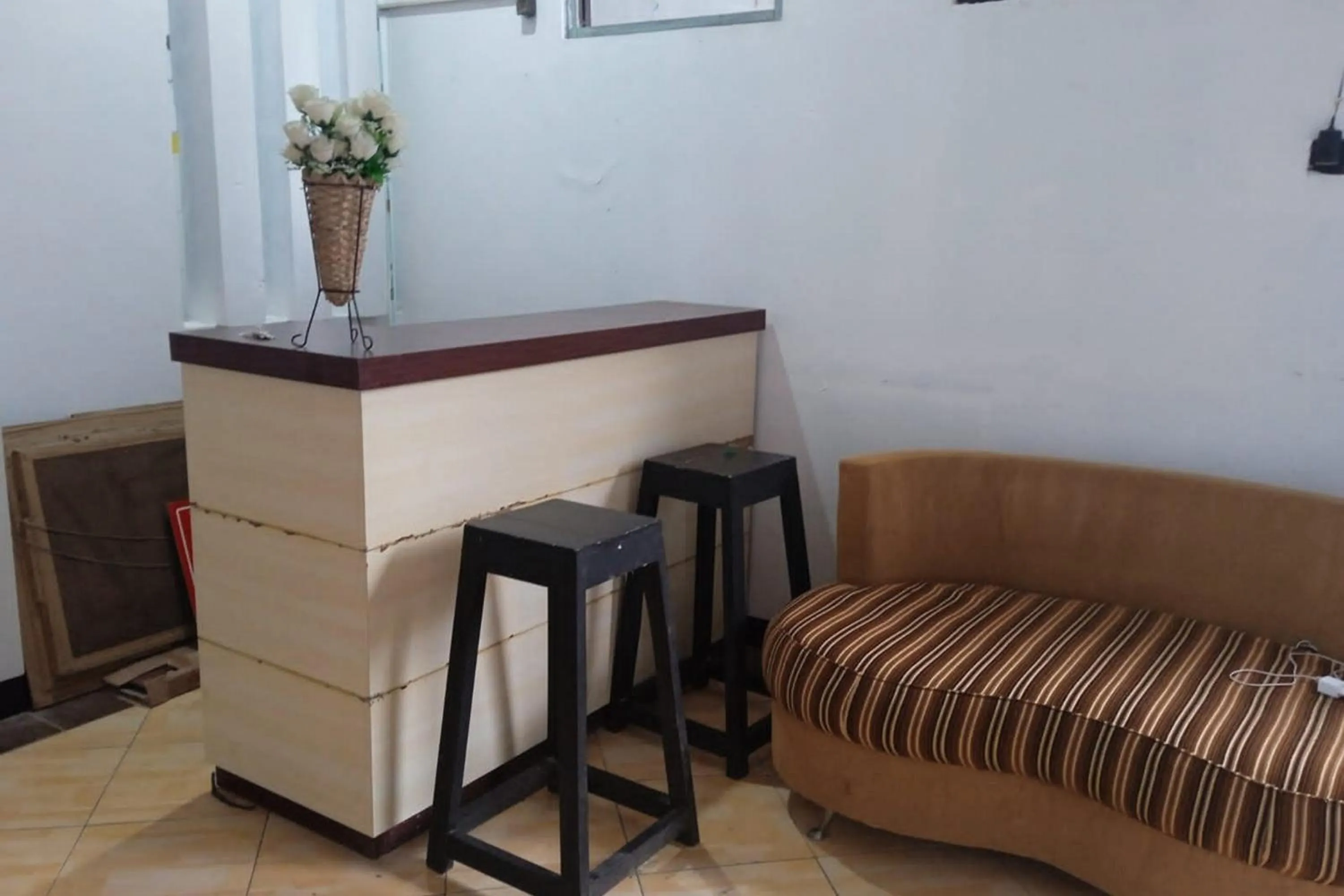 Lobby or reception in Gorland Hostel near GOR Satria Purwokerto Mitra RedDoorz