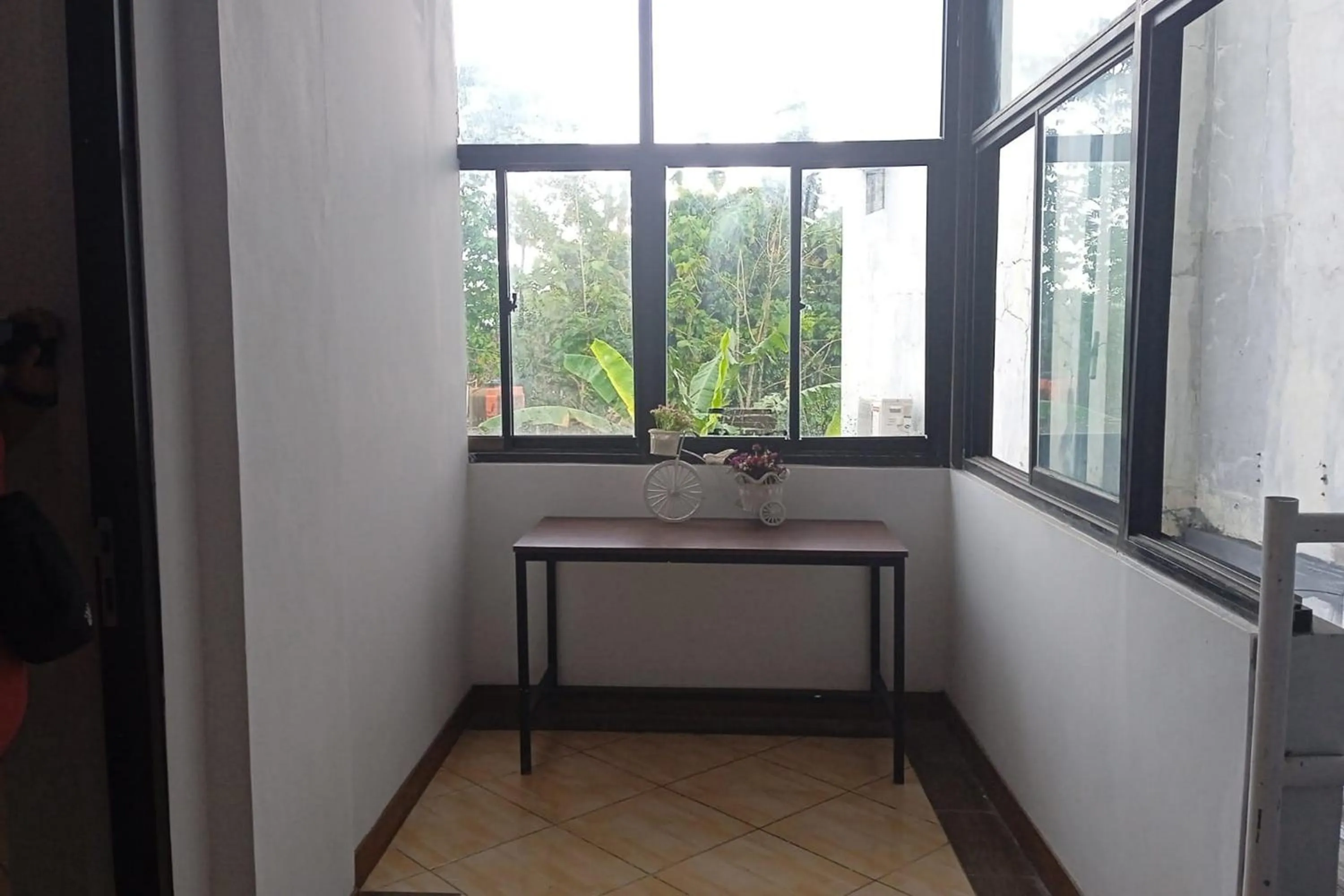 Property building in Gorland Hostel near GOR Satria Purwokerto Mitra RedDoorz