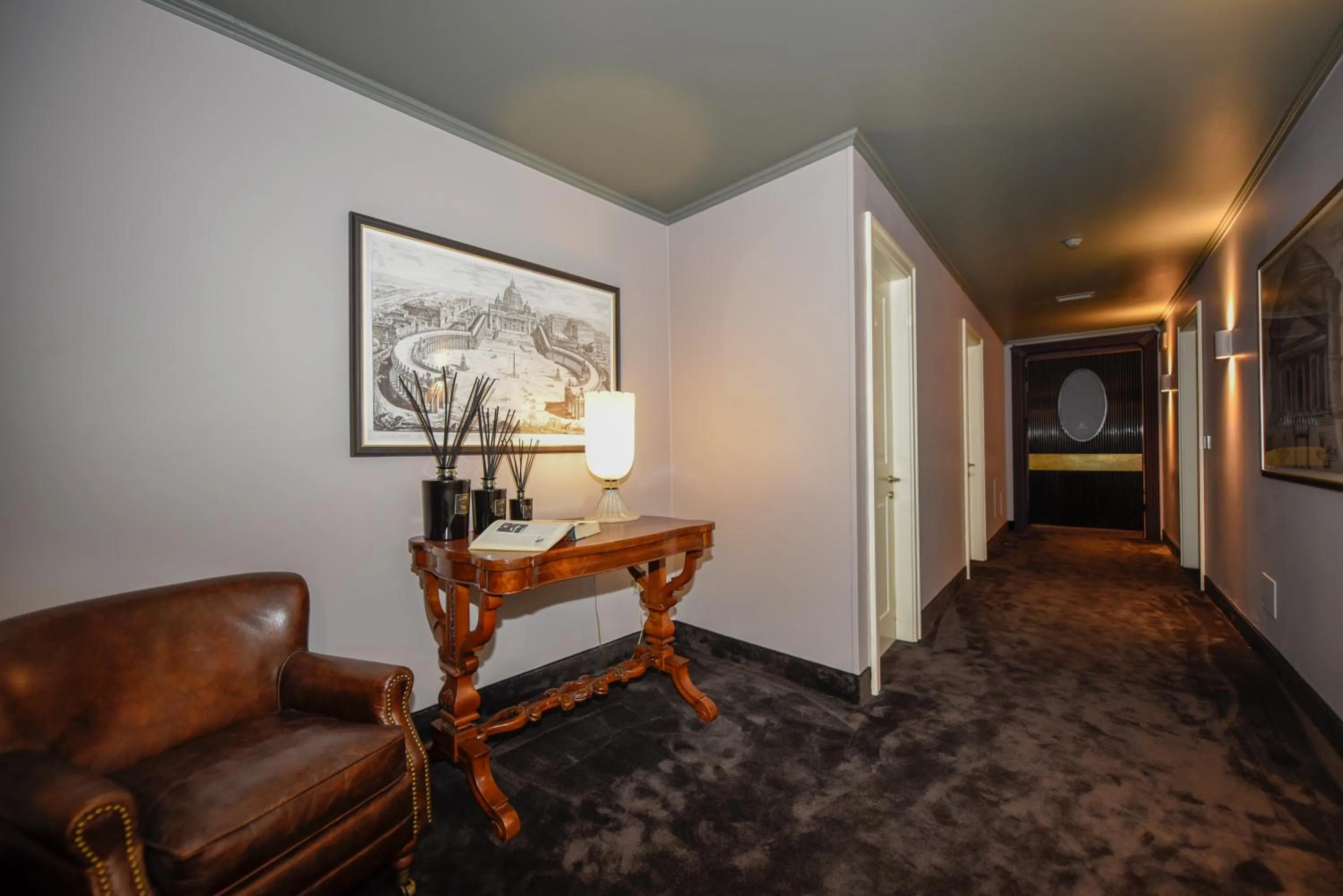 Living room in The Tuscanian Hotel
