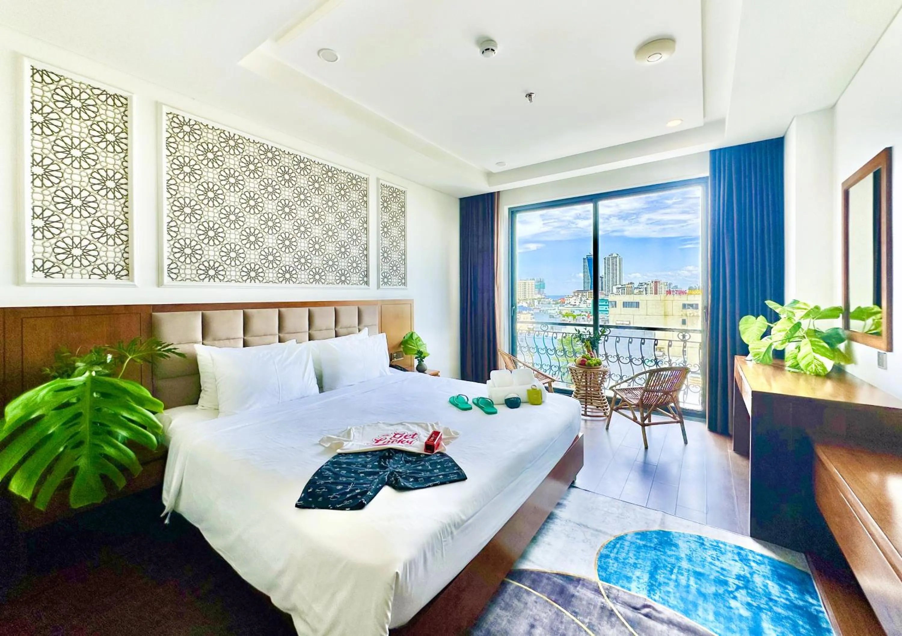 Bedroom, Bed in Century Hotel Da Nang