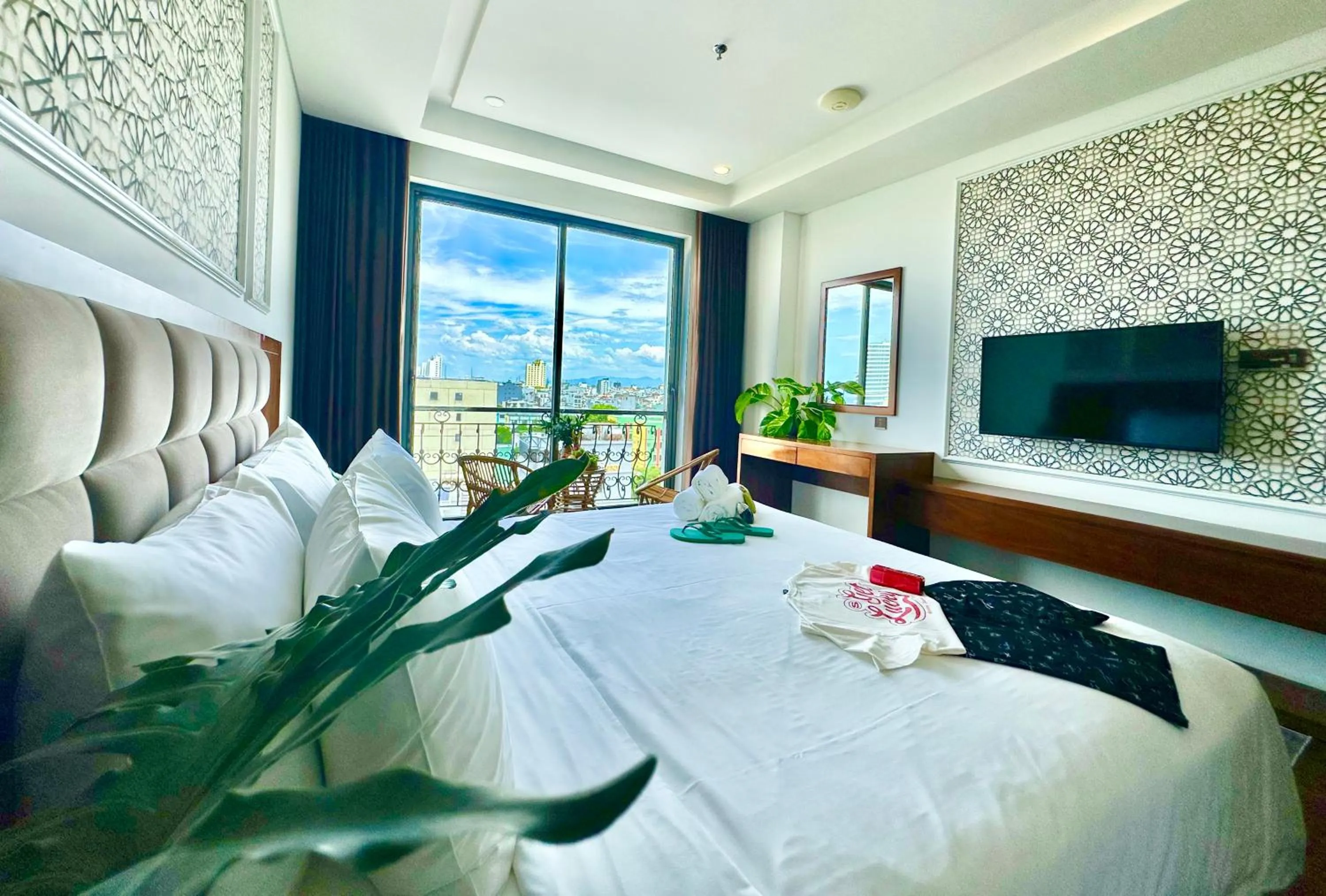 Bedroom, Bed in Century Hotel Da Nang