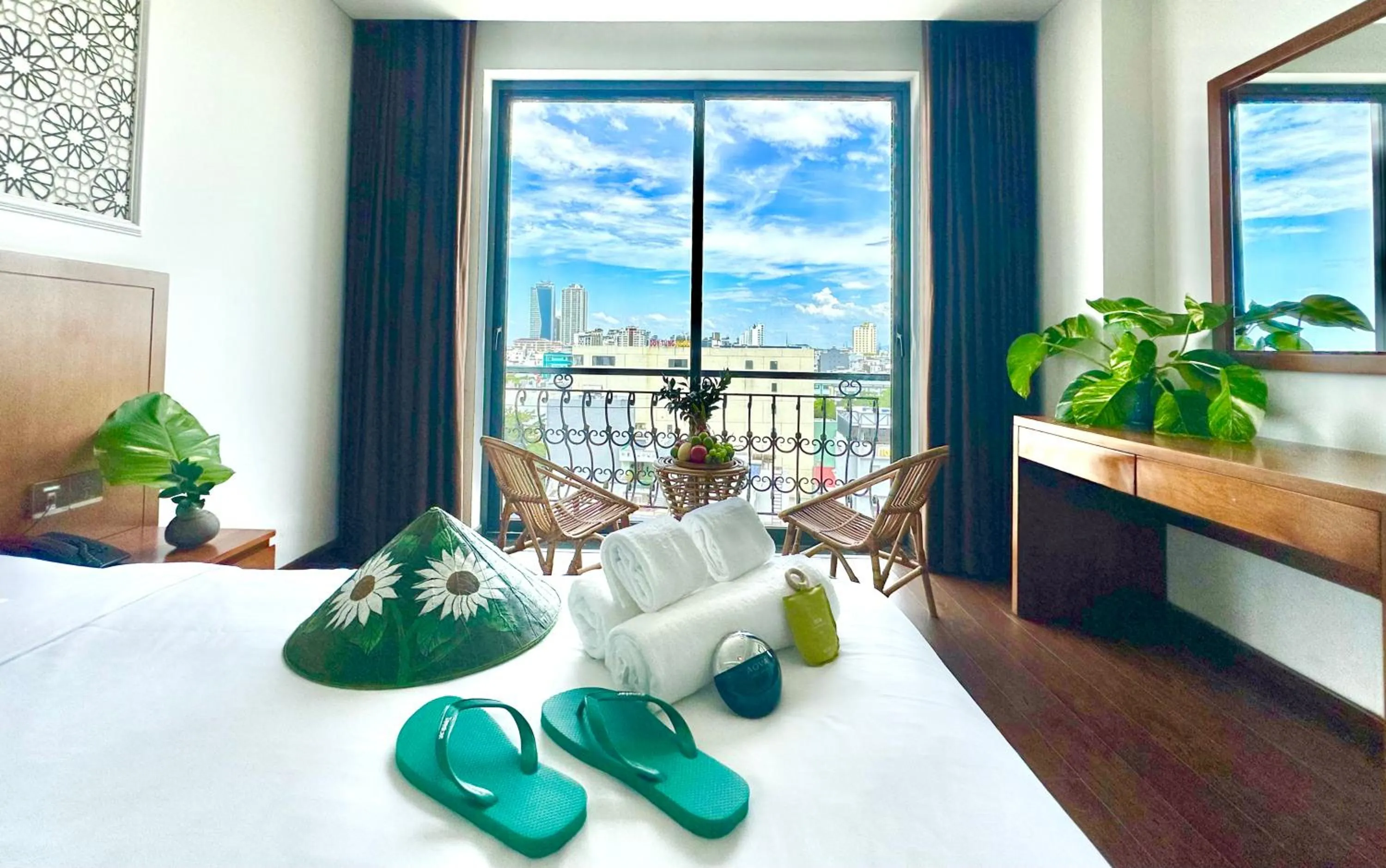 Natural landscape, Bed in Century Hotel Da Nang