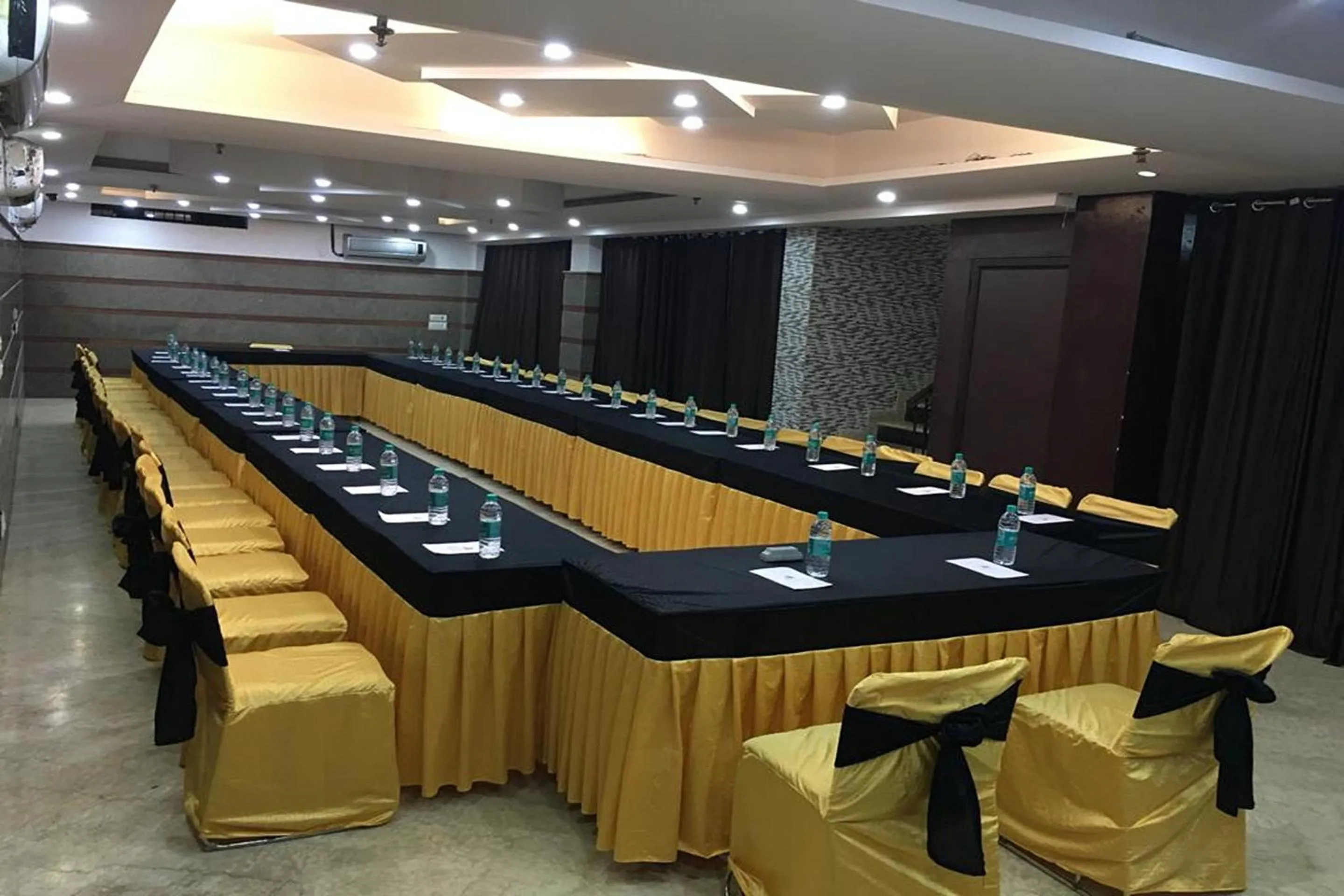Meeting/conference room in Hotel S & B East Inn - Patel Nagar
