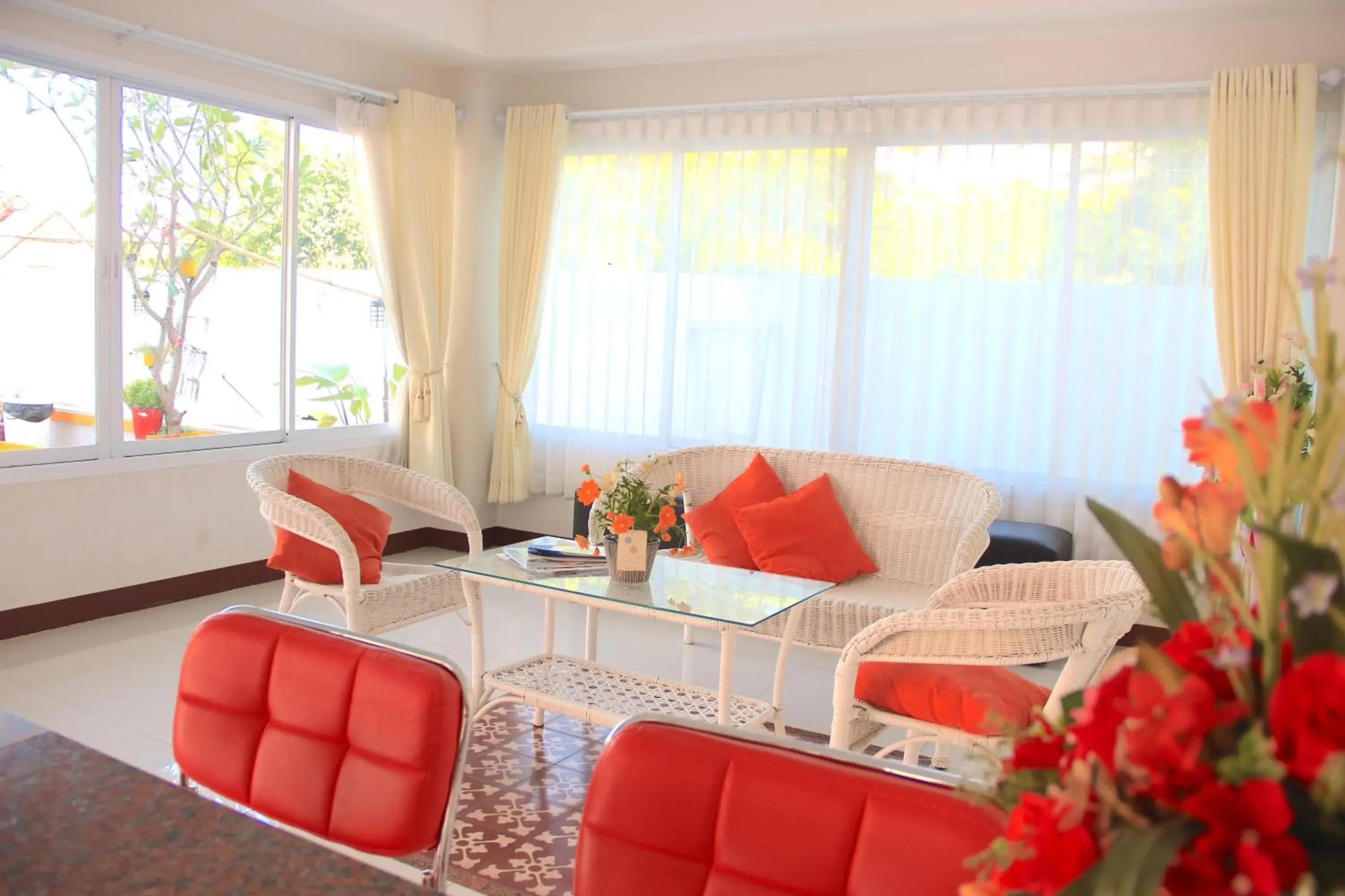 Lobby or reception in The Cottage Lampang Lobby or reception in The Cottage Lampang