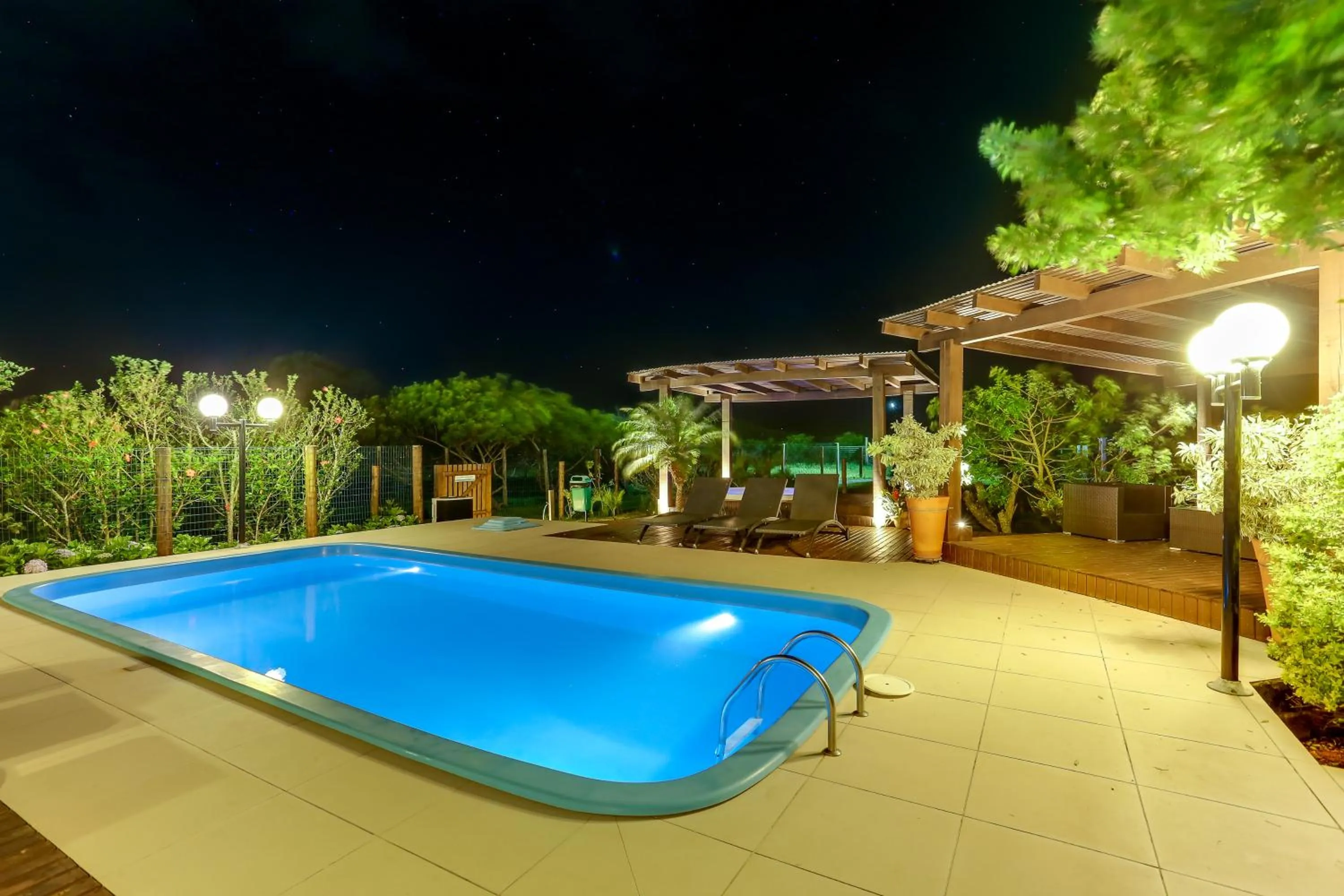 Swimming pool in Pousada Ilha Faceira