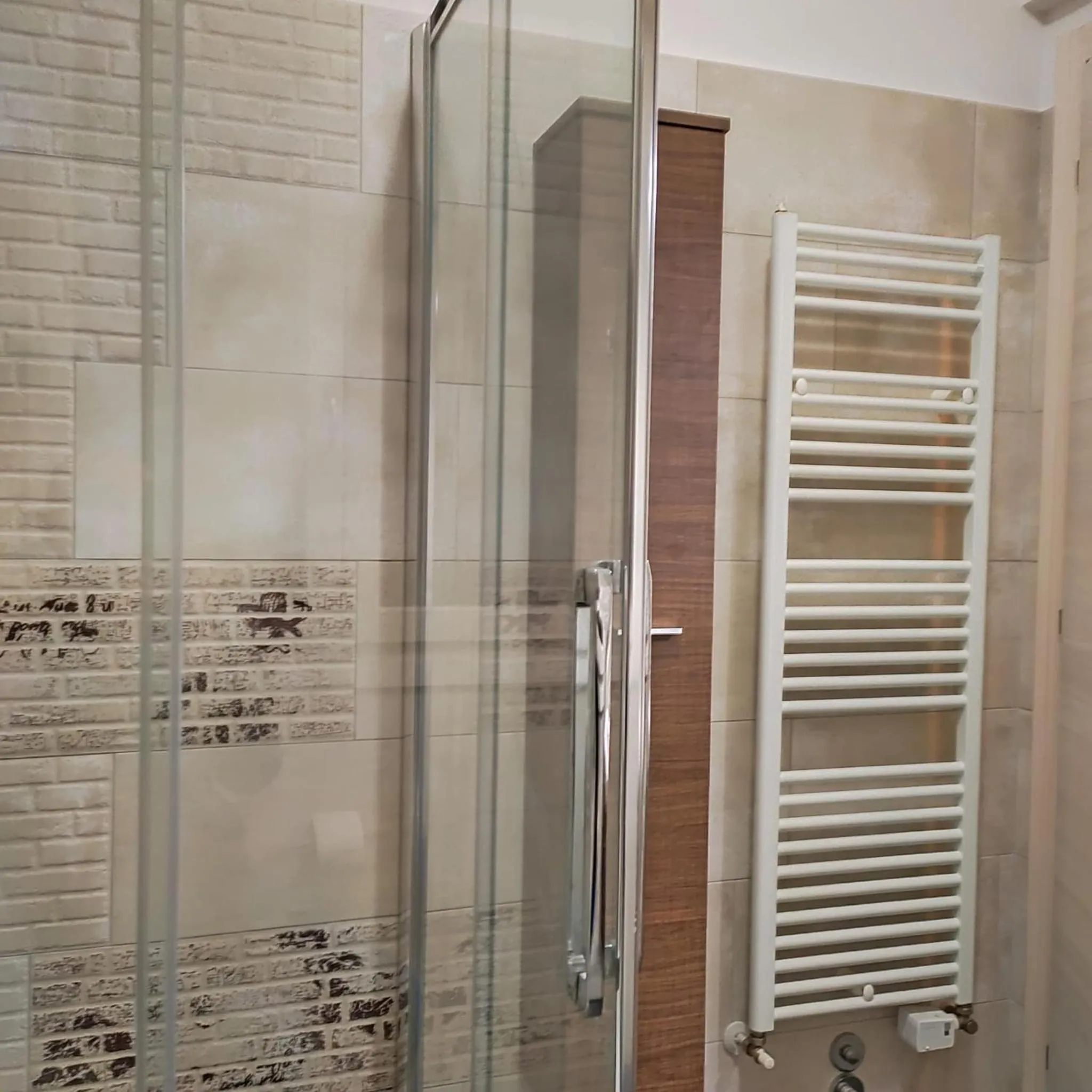 Bathroom in B&B Markone Bologna Center