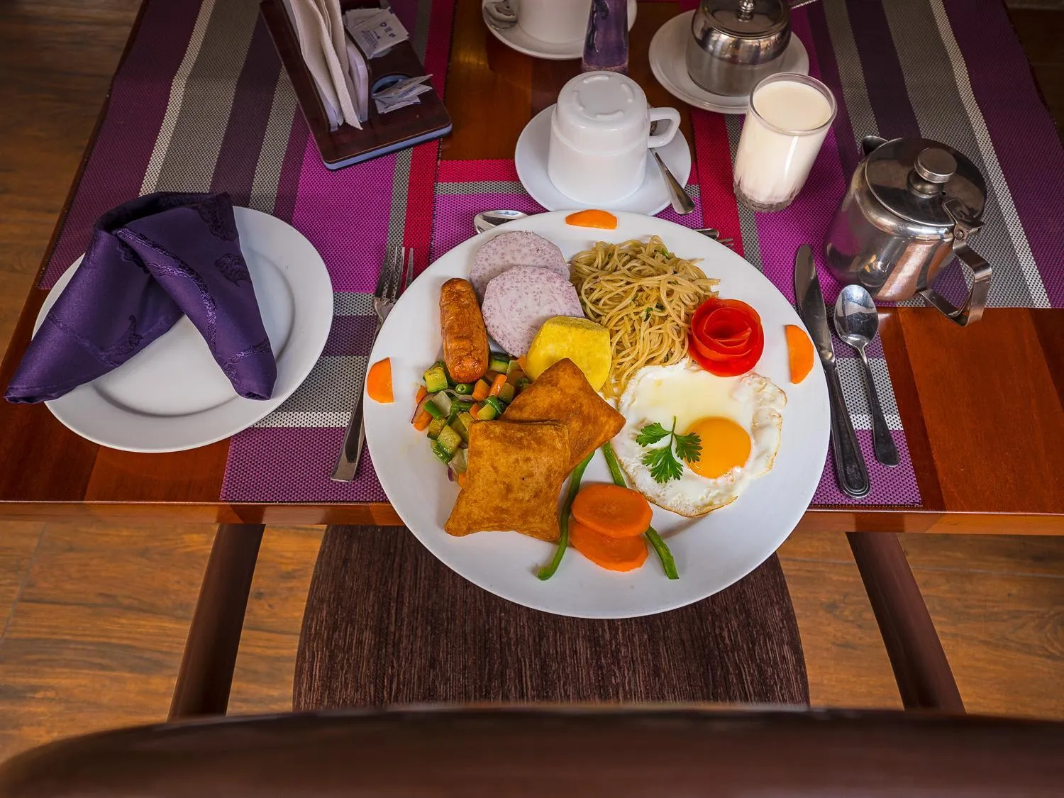 Food and drinks in HOTEL CENTRAL PARK & CONFERENCE CENTRE